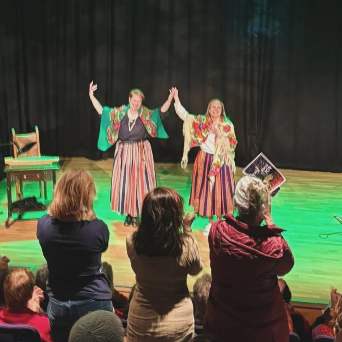 Before / after

This is a pretty accurate representation of my week so far. I am so happy and so tired 😌

A couple of months ago, I wasn't sure if I was going to be able to do the show - long covid is shite. But look, there we are! It'll take me a w