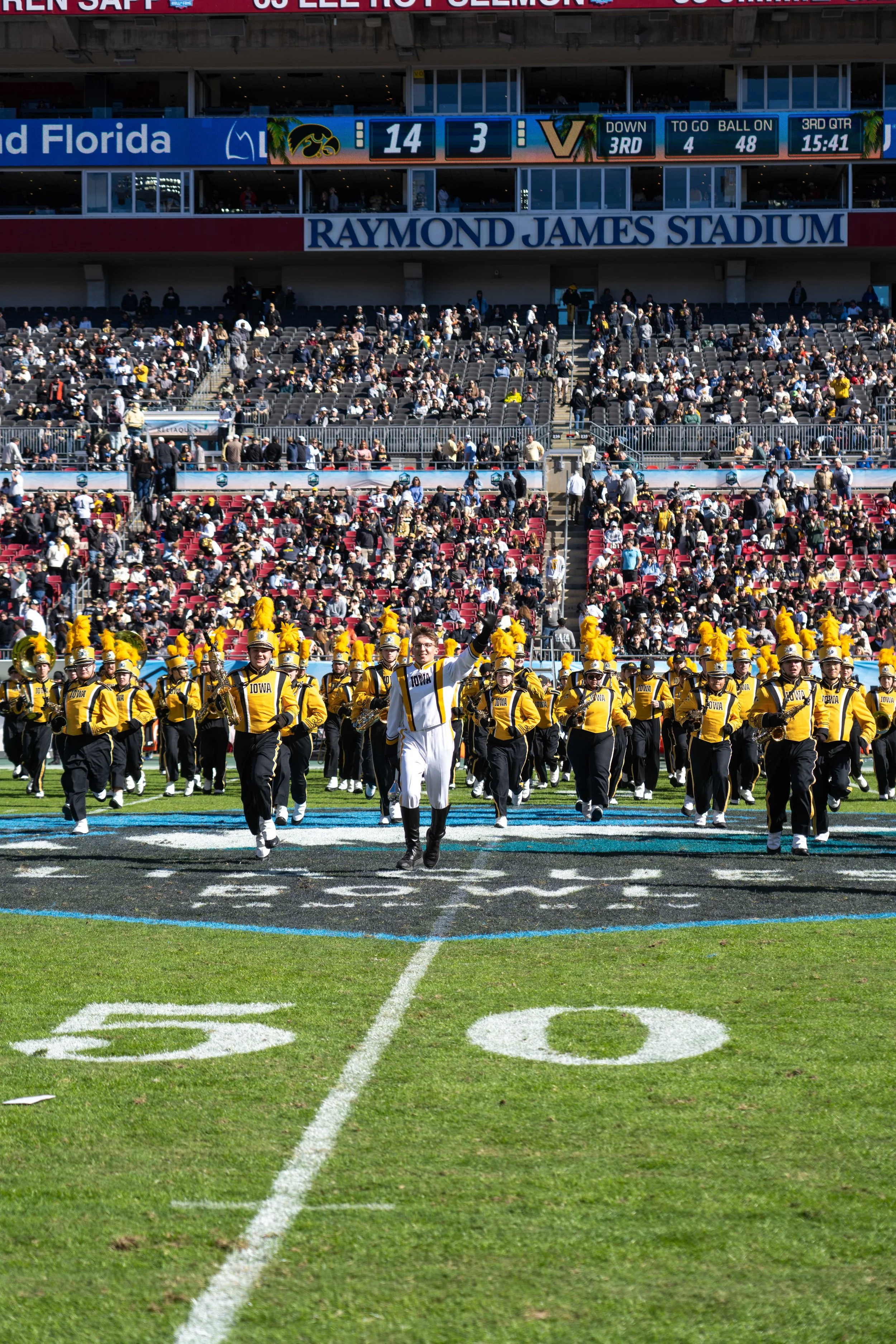 2025.12.31_ Reliaquest Bowl Game Day_Dsmith_ -627.jpg