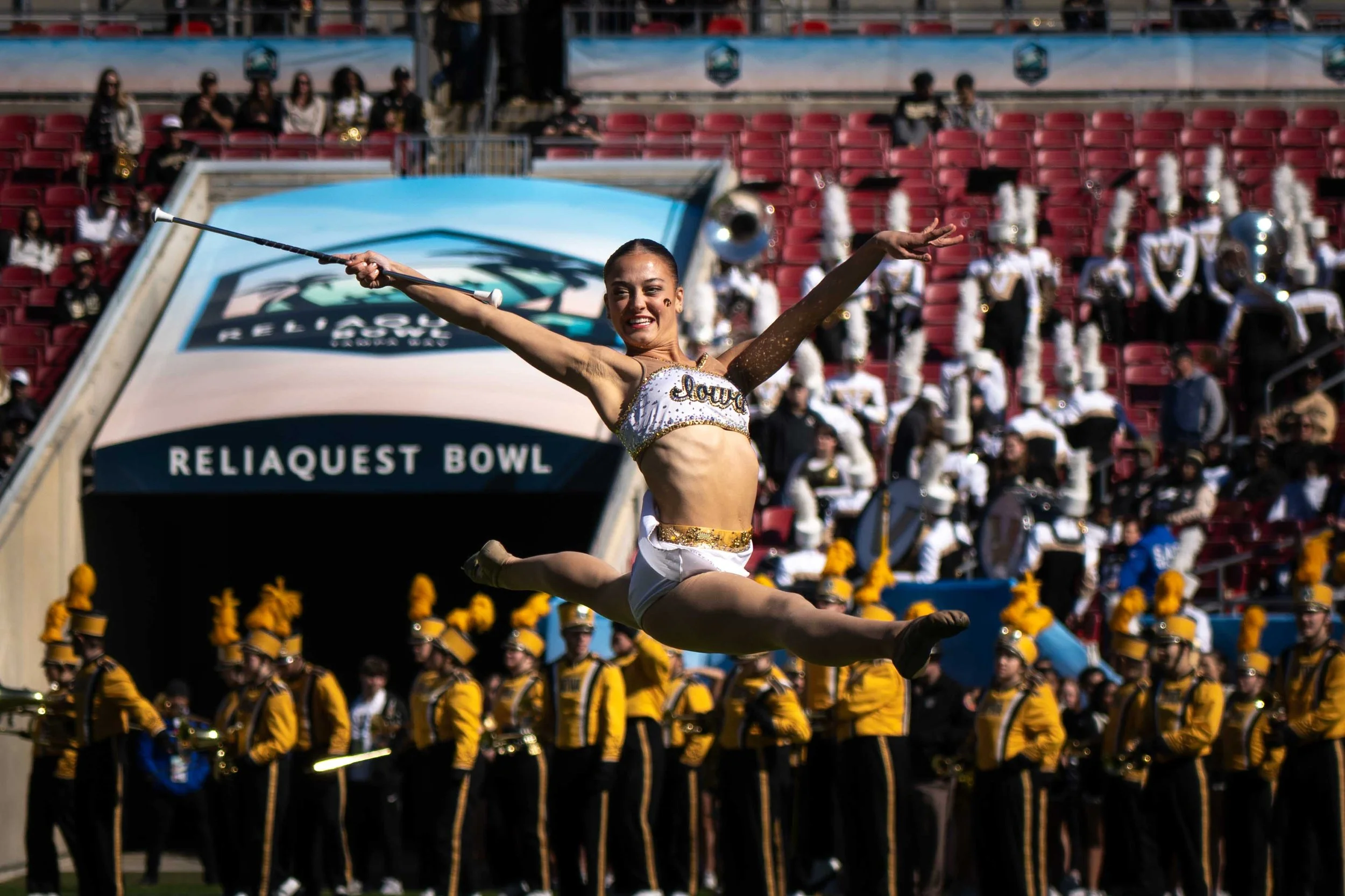 2025.12.31_ Reliaquest Bowl Game Day_Dsmith_ -563.jpg