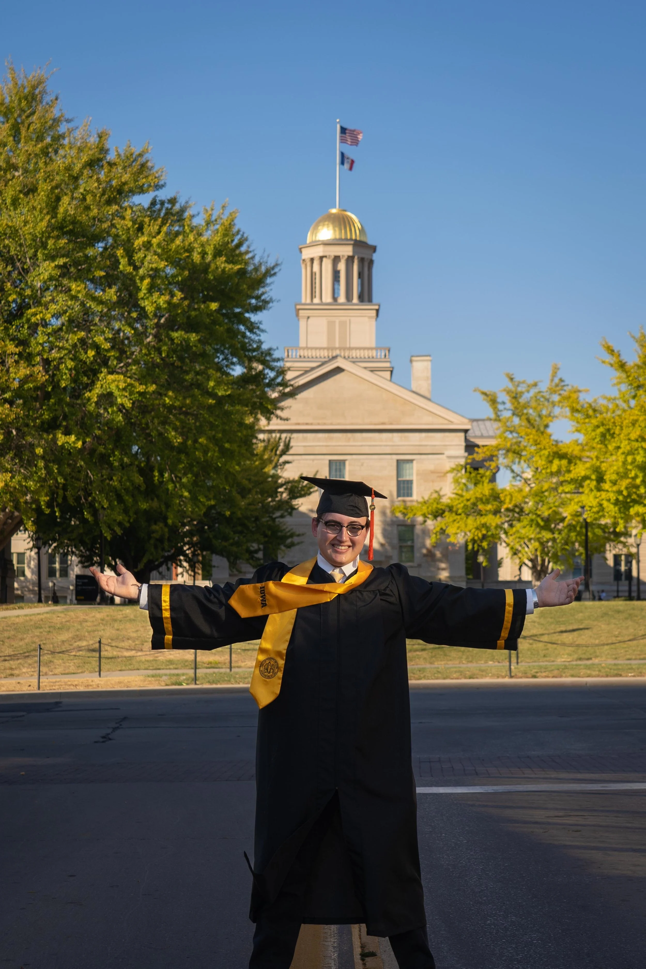 CLAYTON.GARMON.GRAD.PHOTOS.DSP-50.jpg
