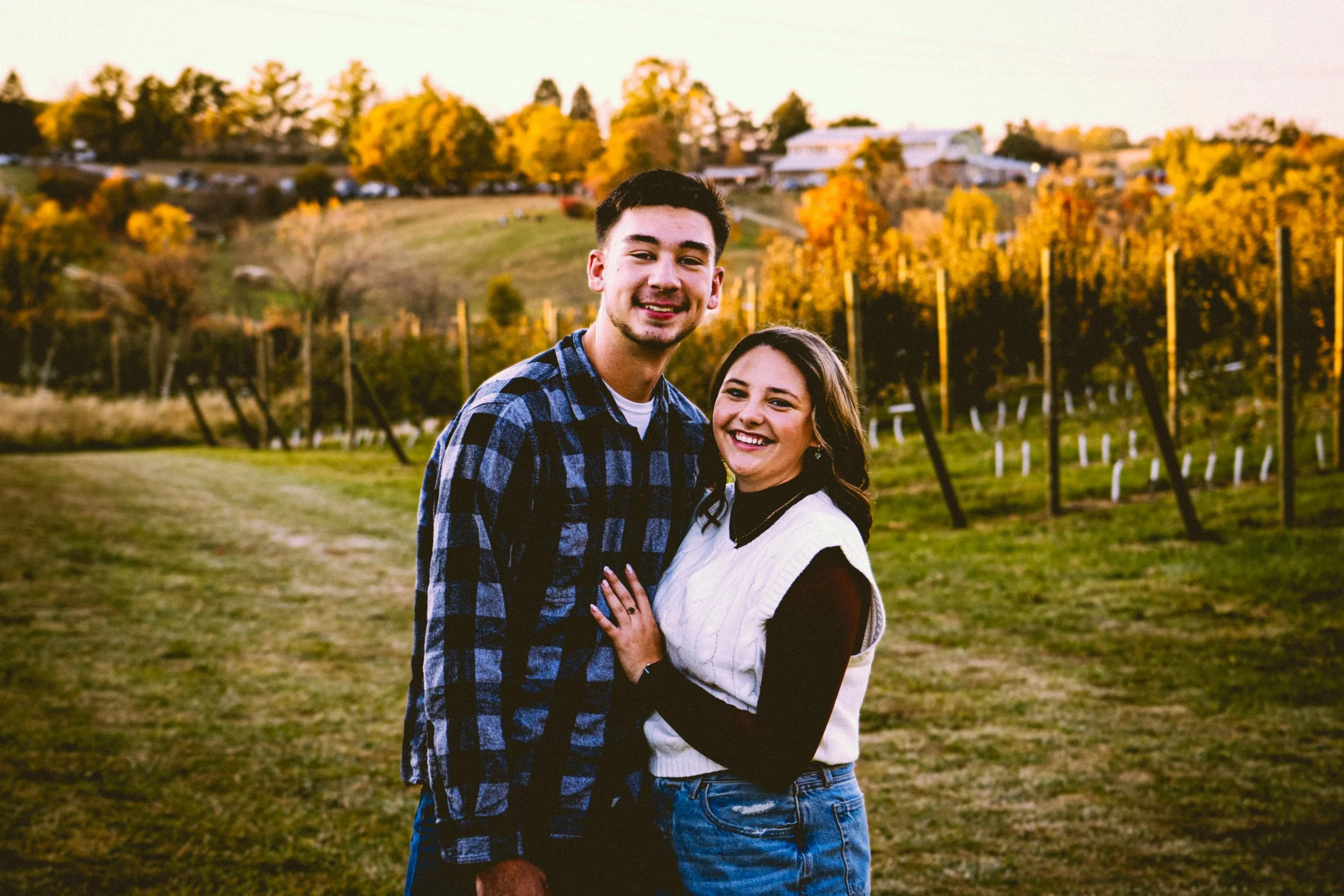 IZZY & DOMINIC. COUPLES.PHOTOS.DSP-248.jpg