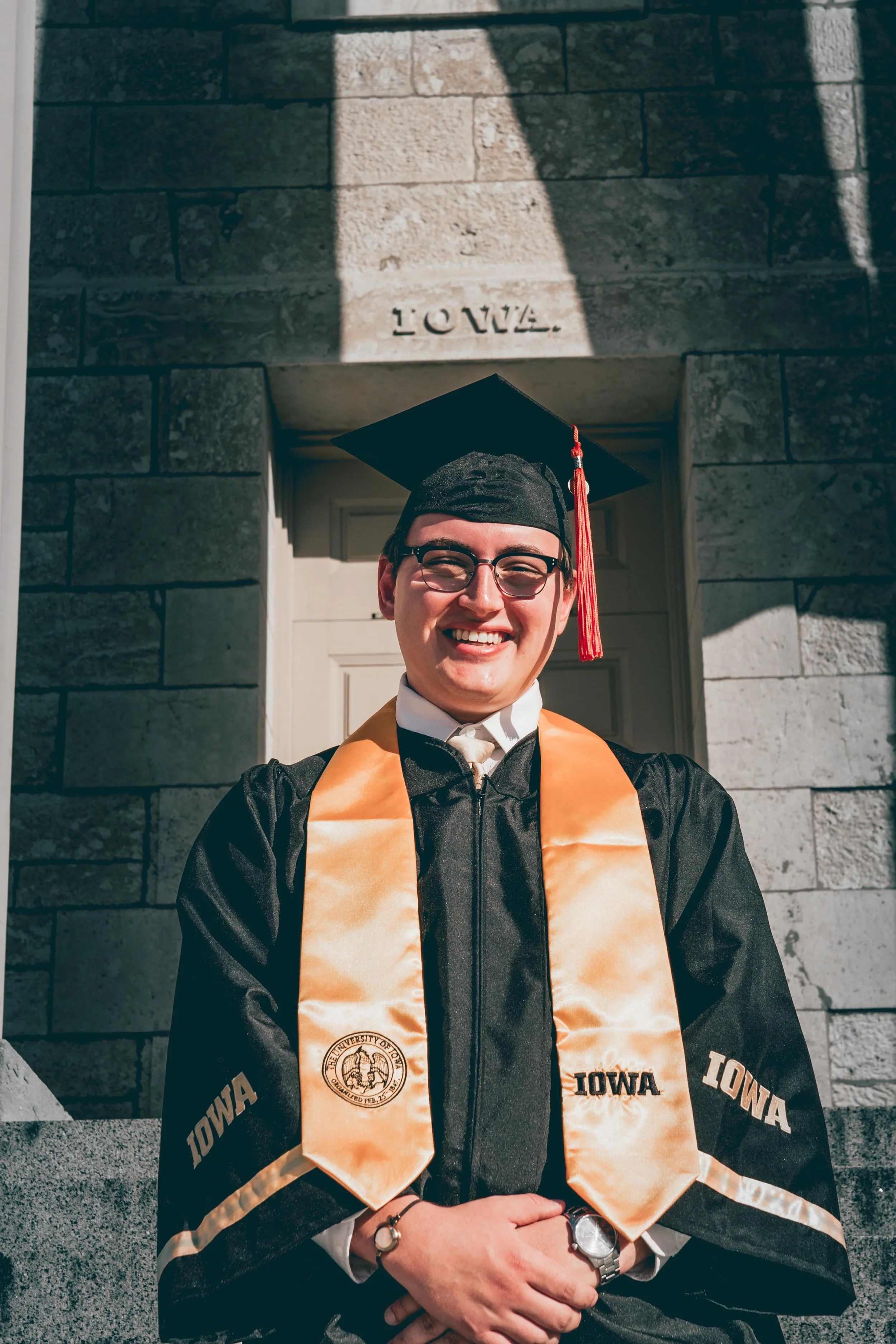 CLAYTON.GARMON.GRAD.PHOTOS.DSP-10.jpg