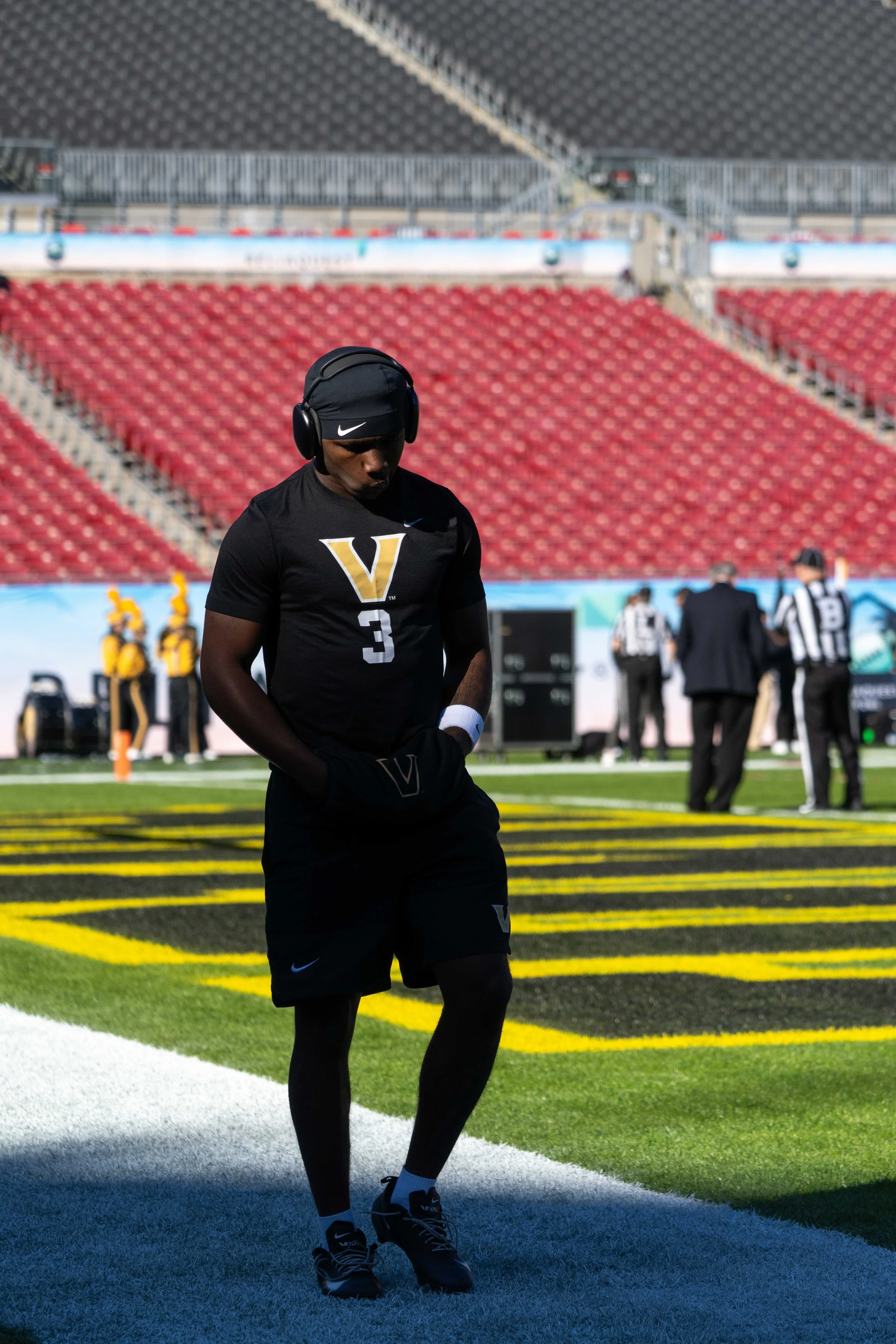 2025.12.31_ Reliaquest Bowl Game Day_Dsmith_ -518.jpg