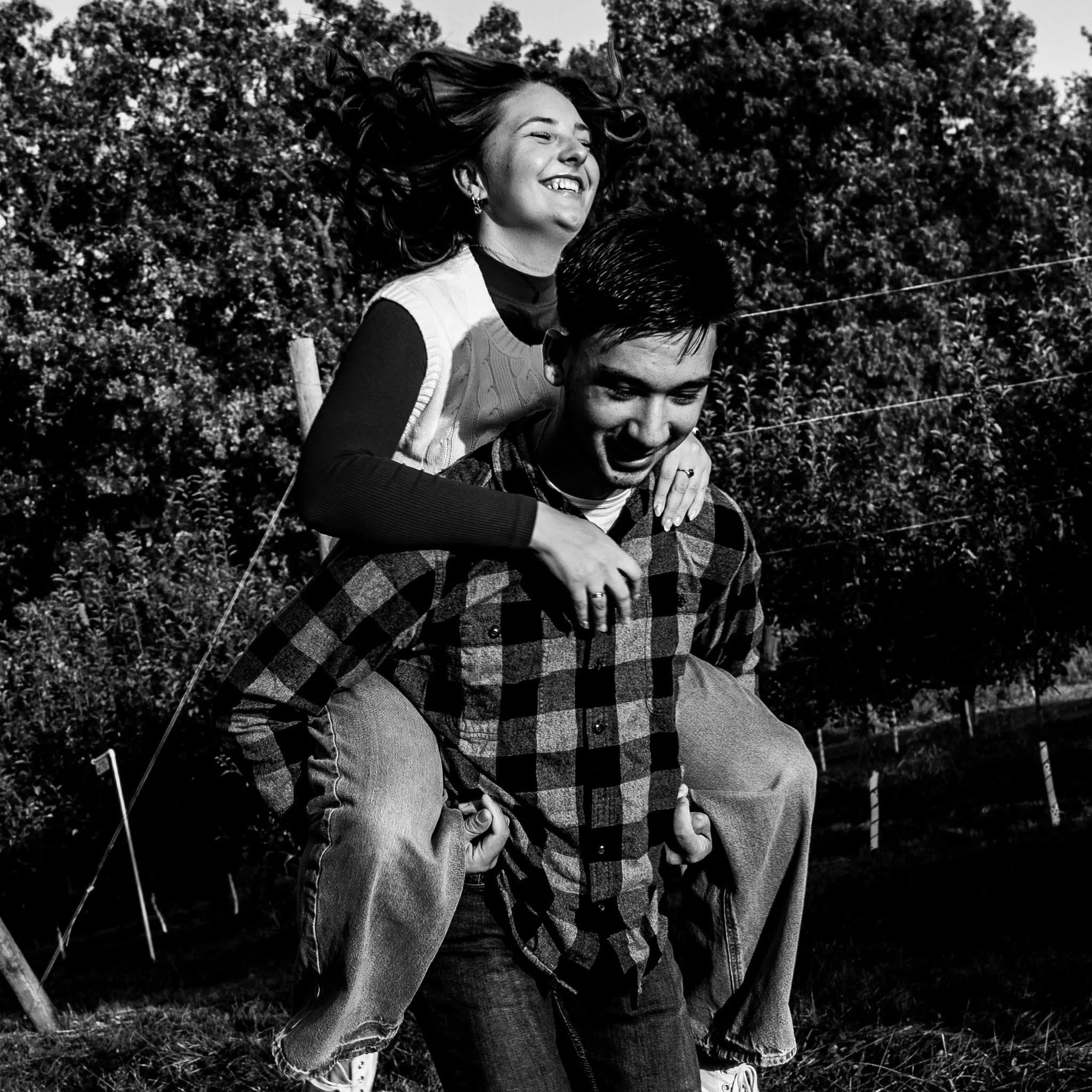 IZZY & DOMINIC. COUPLES.PHOTOS.DSP-238.jpg