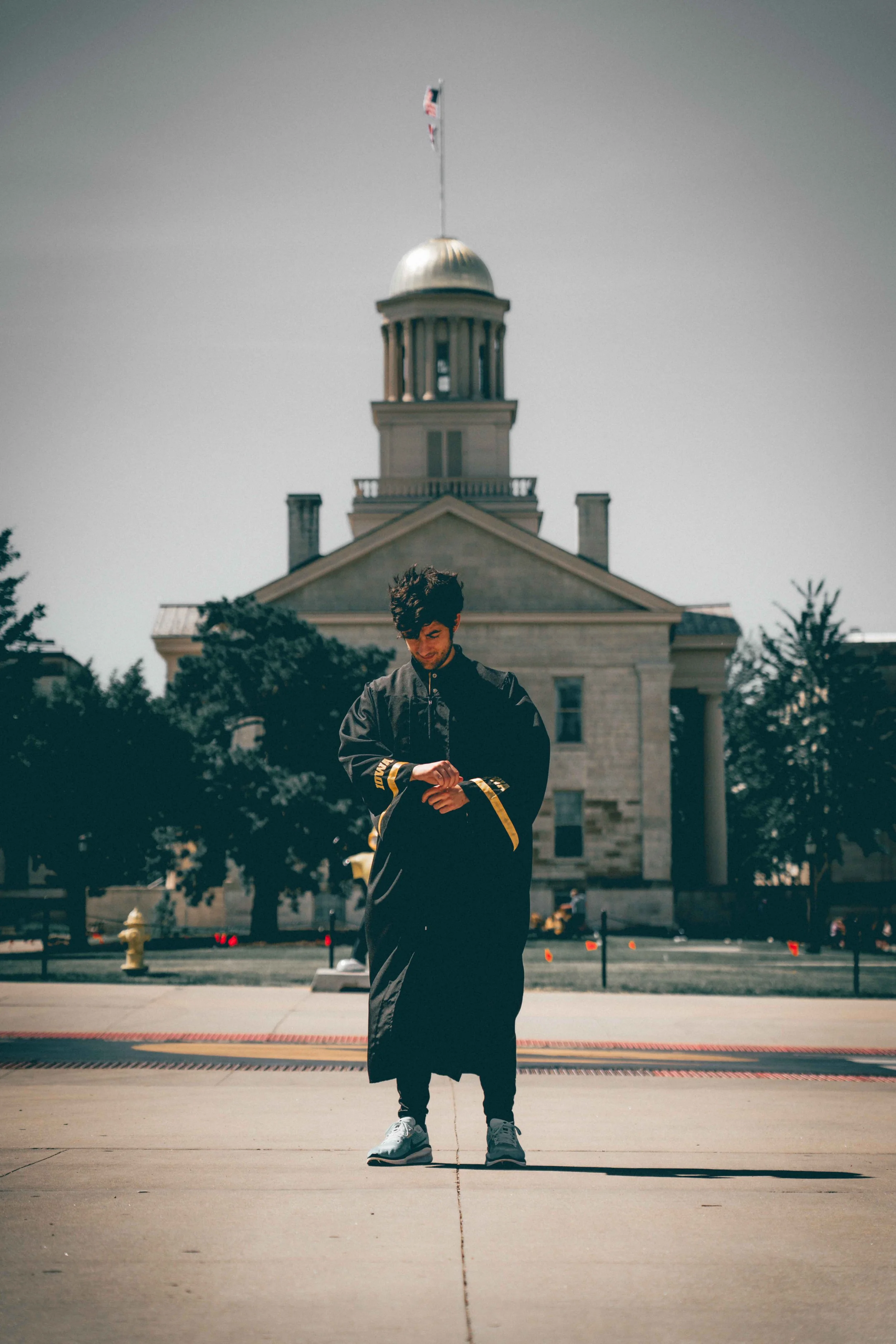 6-4-2026_BLU GRAD PORTRAIT SESSION_DARSHAUN SMITH PRODUCTIONS - WEB SIZE-93.jpg
