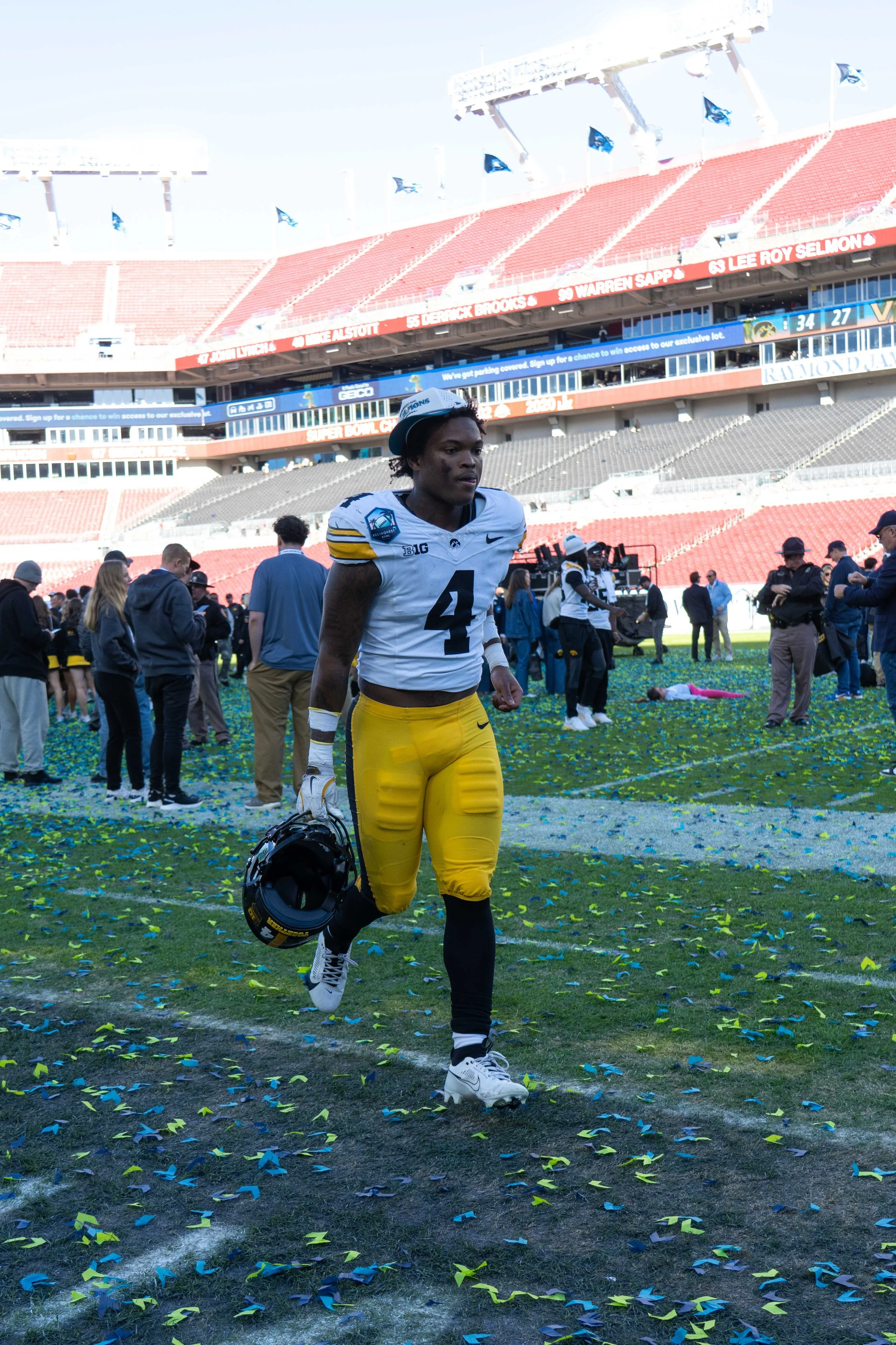2025.12.31_ Reliaquest Bowl Game Day_Dsmith_ -407.jpg
