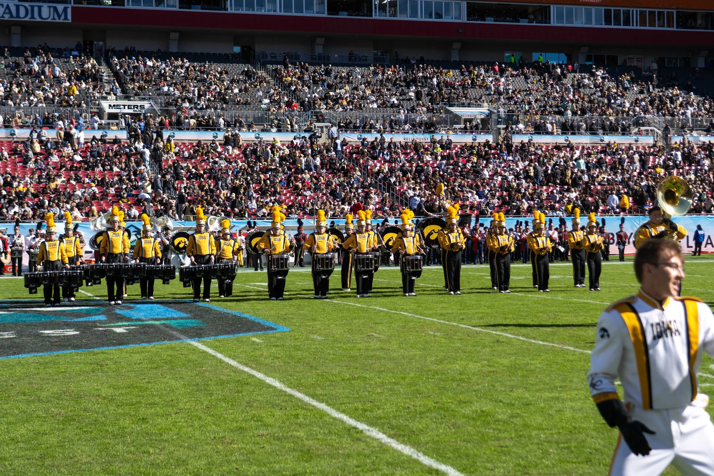 2025.12.31_ Reliaquest Bowl Game Day_Dsmith_ -652.jpg