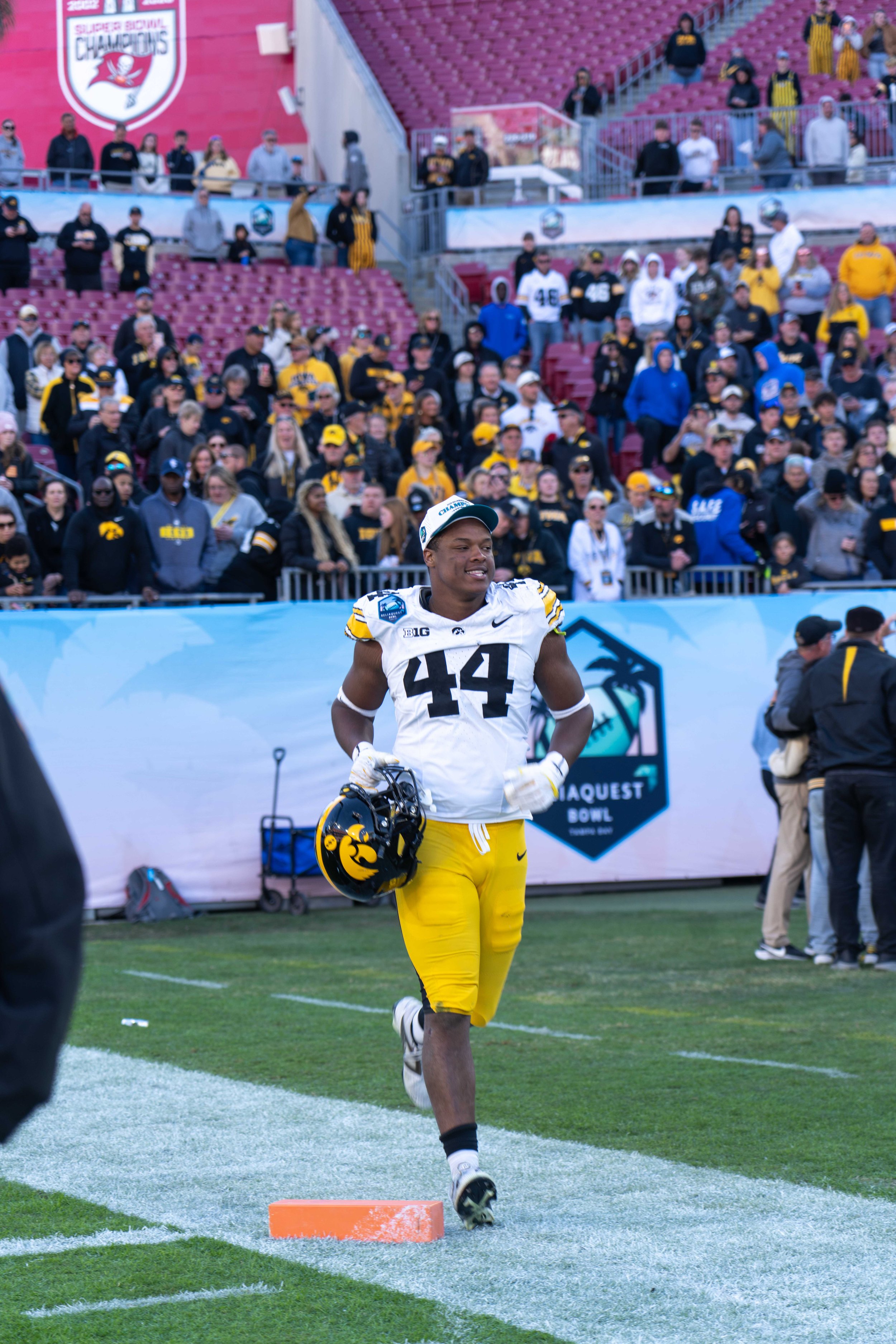 2025.12.31_ Reliaquest Bowl Game Day_Dsmith_ -397.jpg