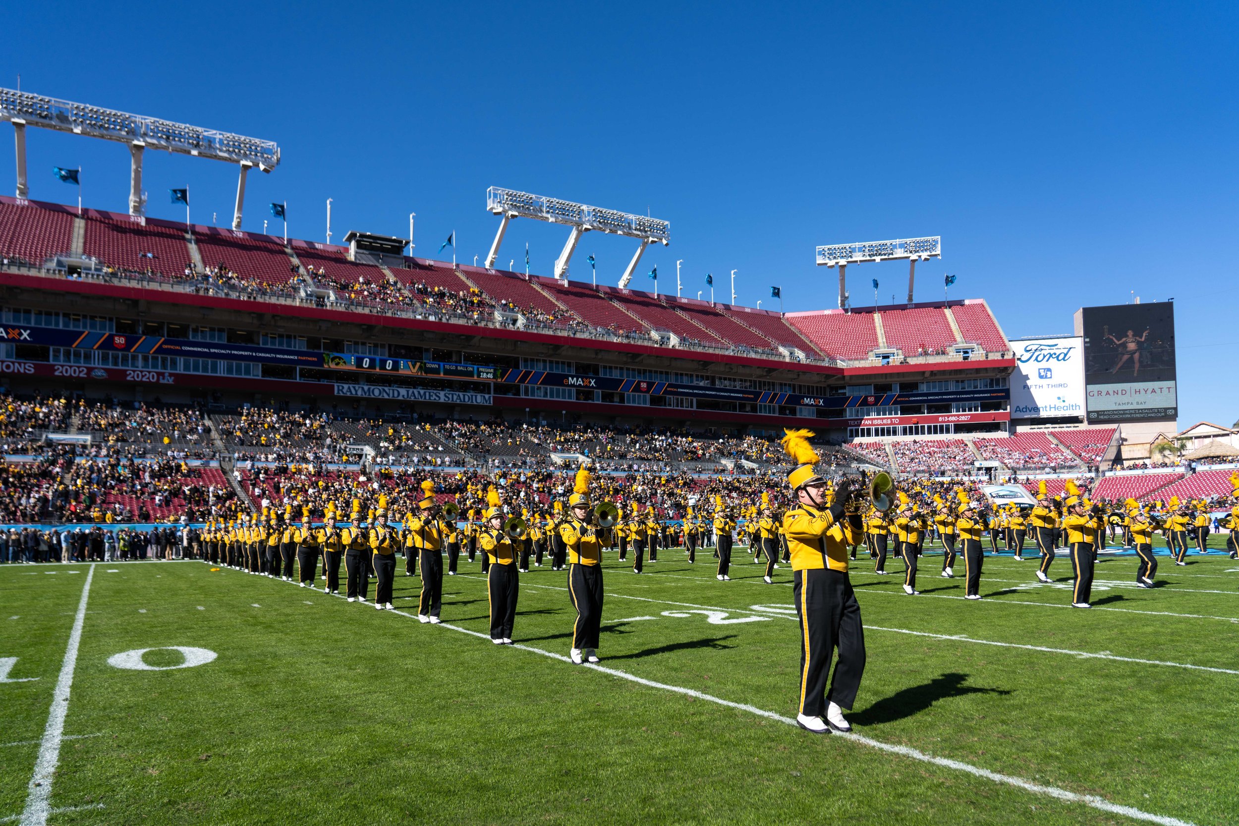 2025.12.31_ Reliaquest Bowl Game Day_Dsmith_ -577.jpg