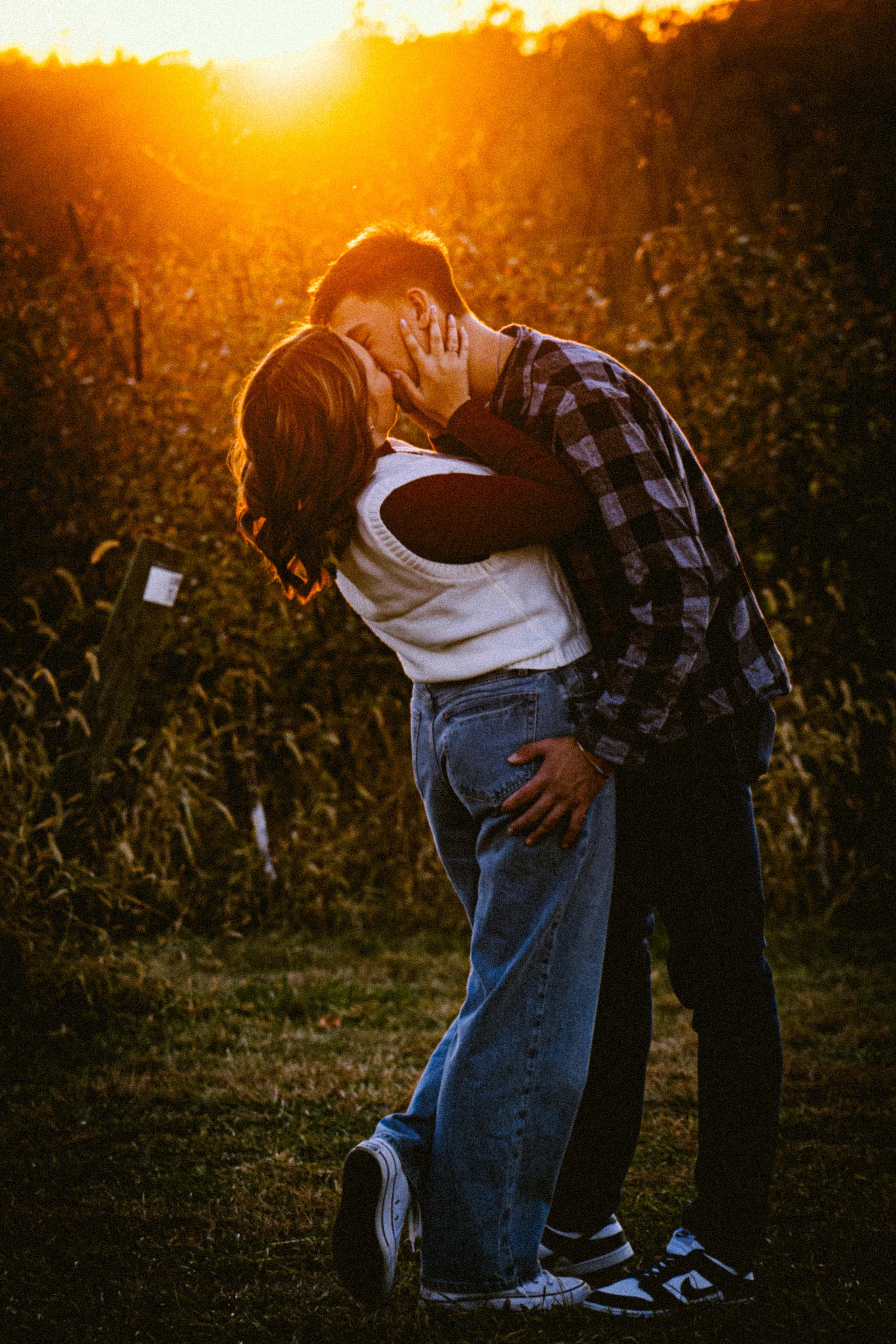 IZZY & DOMINIC. COUPLES.PHOTOS.DSP-288.jpg
