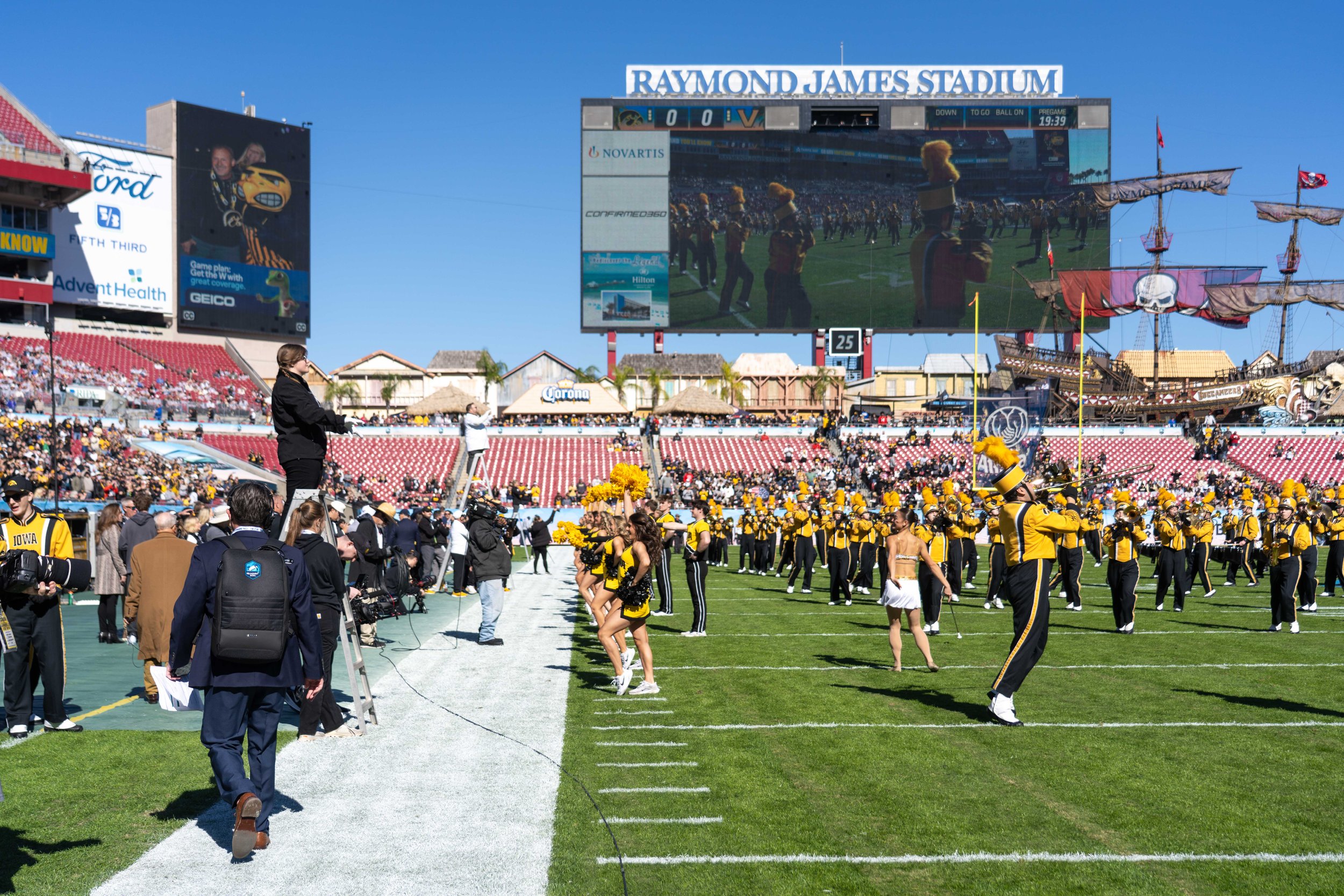 2025.12.31_ Reliaquest Bowl Game Day_Dsmith_ -575.jpg