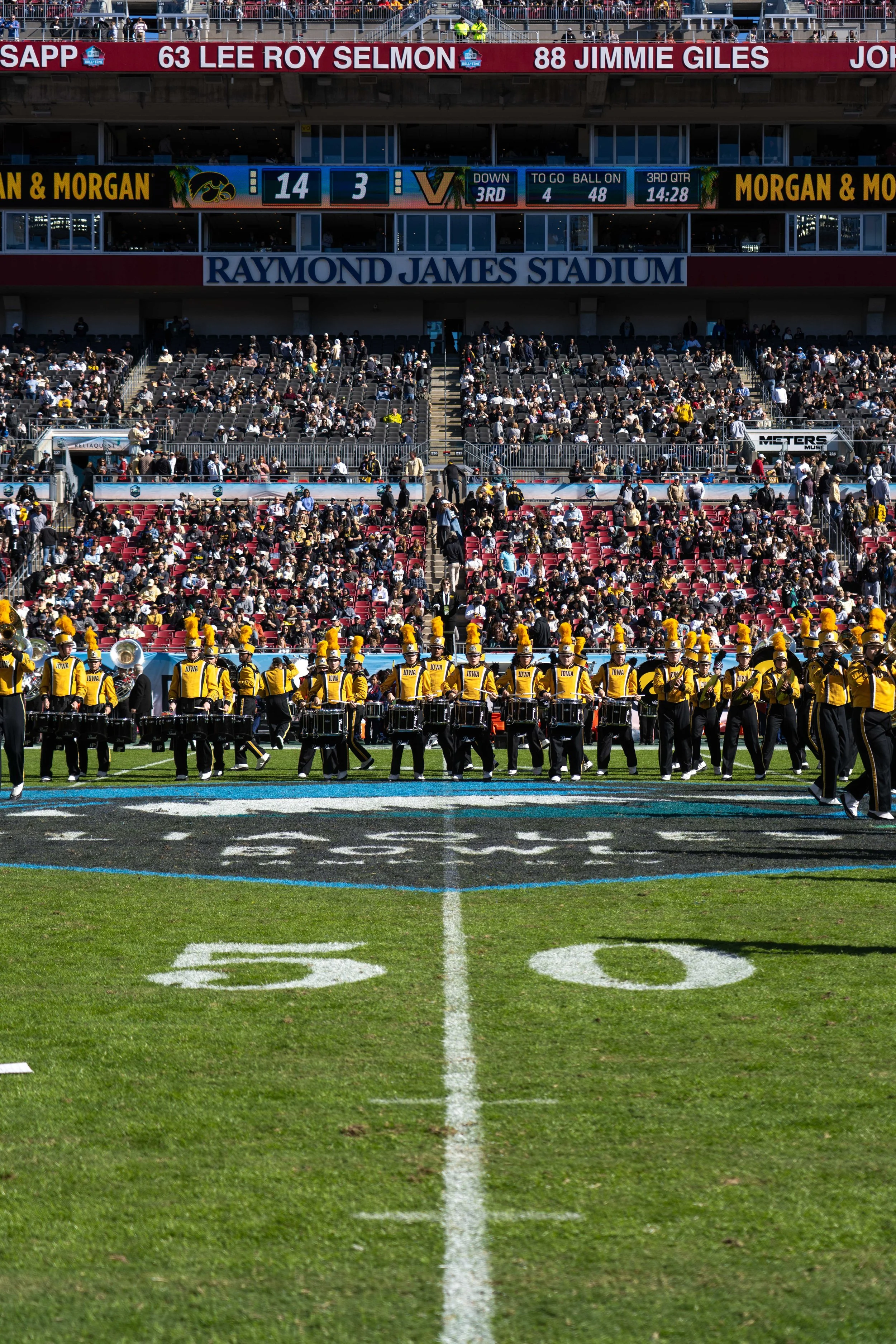 2025.12.31_ Reliaquest Bowl Game Day_Dsmith_ -638.jpg