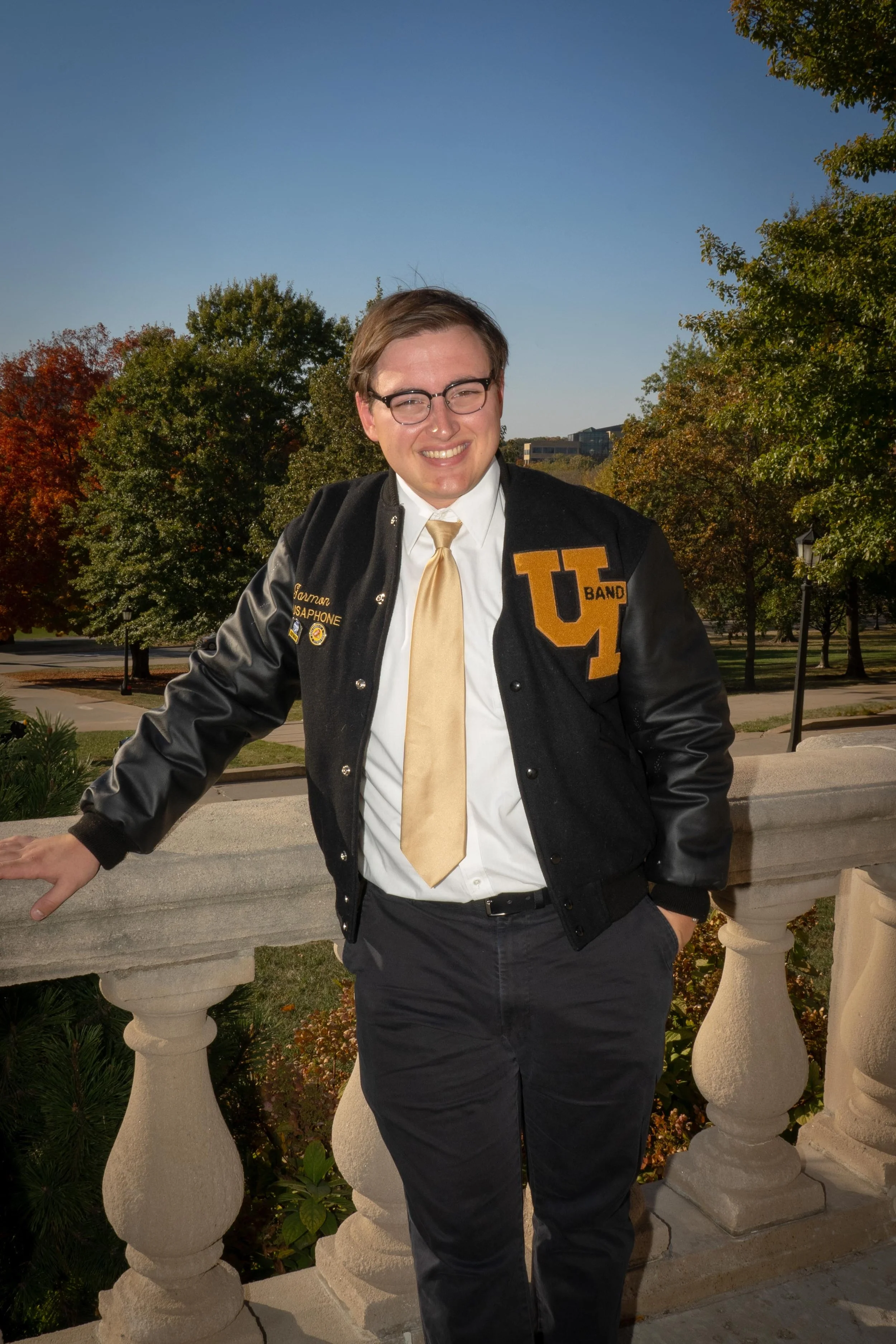 CLAYTON.GARMON.GRAD.PHOTOS.DSP-30.jpg
