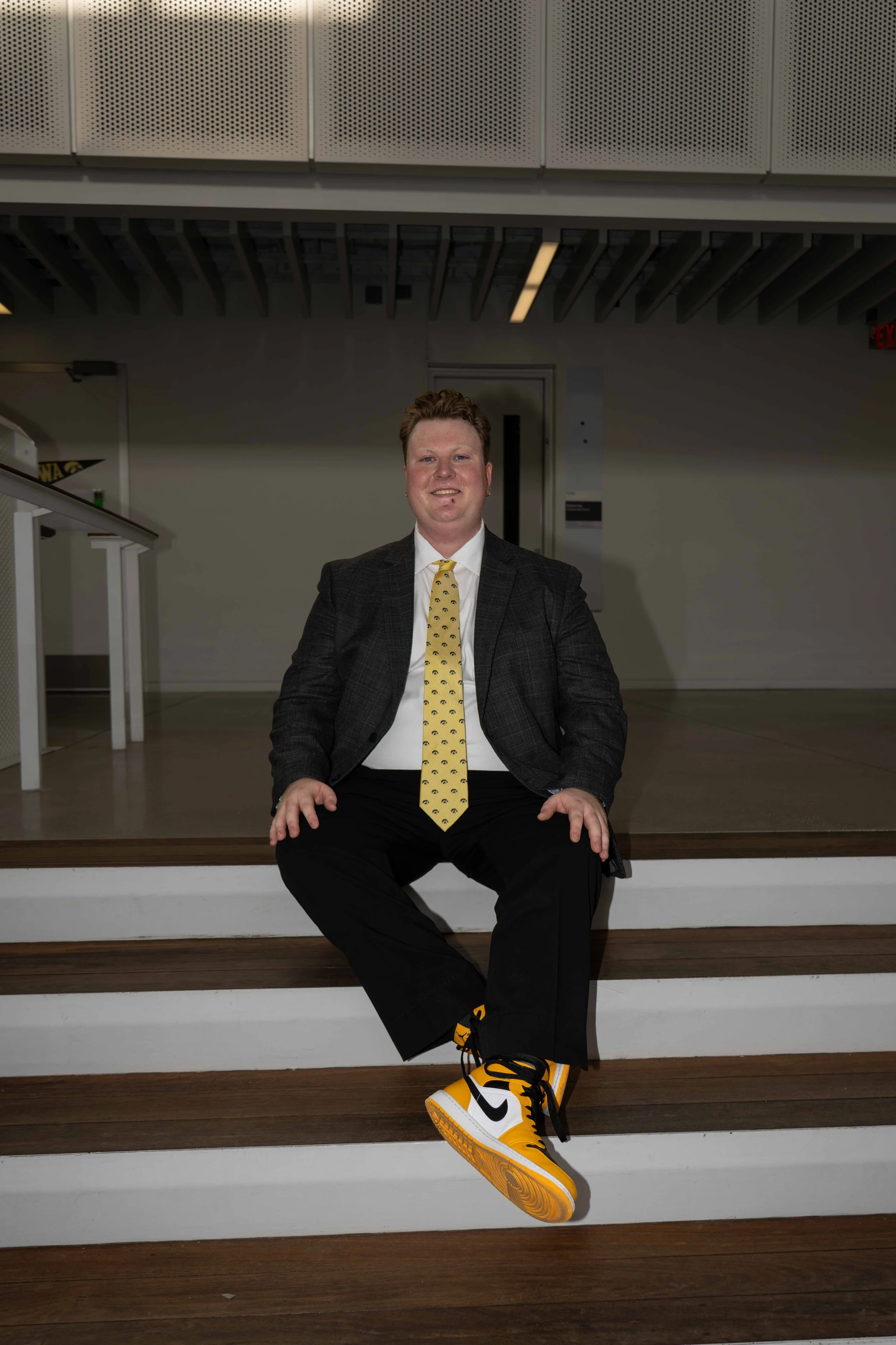 5-2-2026_JACOB SIMMONS GRAD PORTRAITS_DARSHAUN SMITH PRODUCTIONS-208.jpg