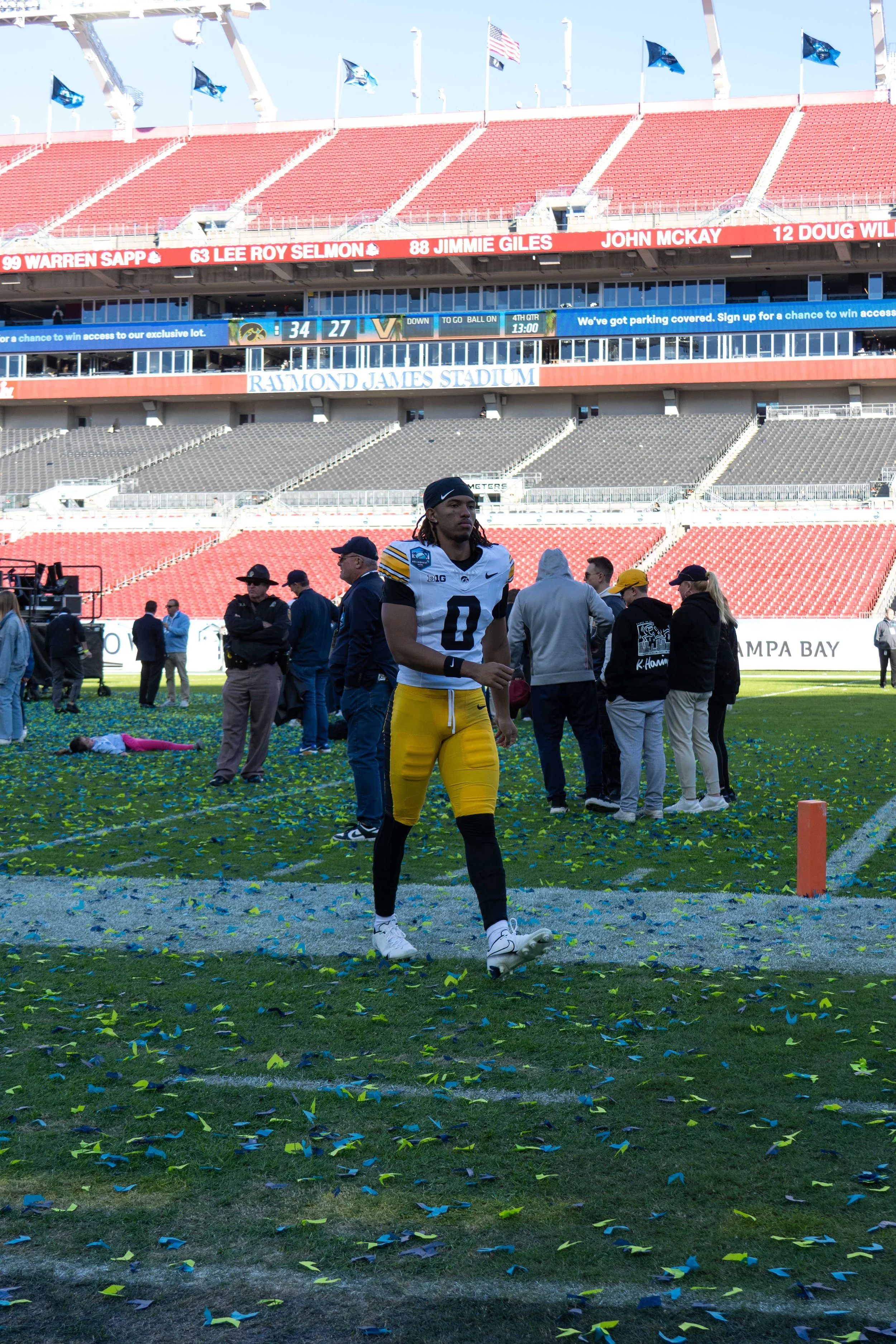 2025.12.31_ Reliaquest Bowl Game Day_Dsmith_ -406.jpg