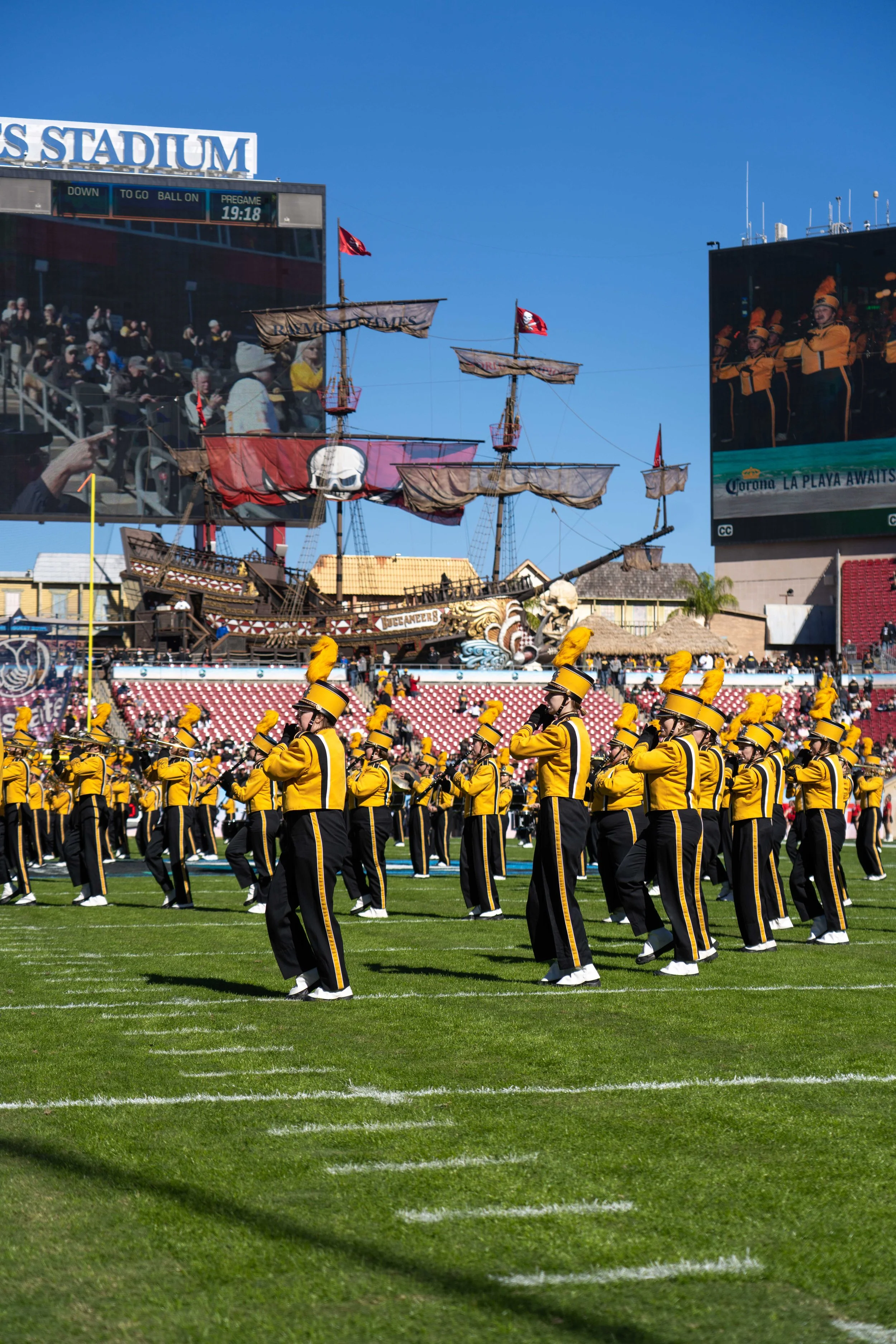 2025.12.31_ Reliaquest Bowl Game Day_Dsmith_ -576.jpg