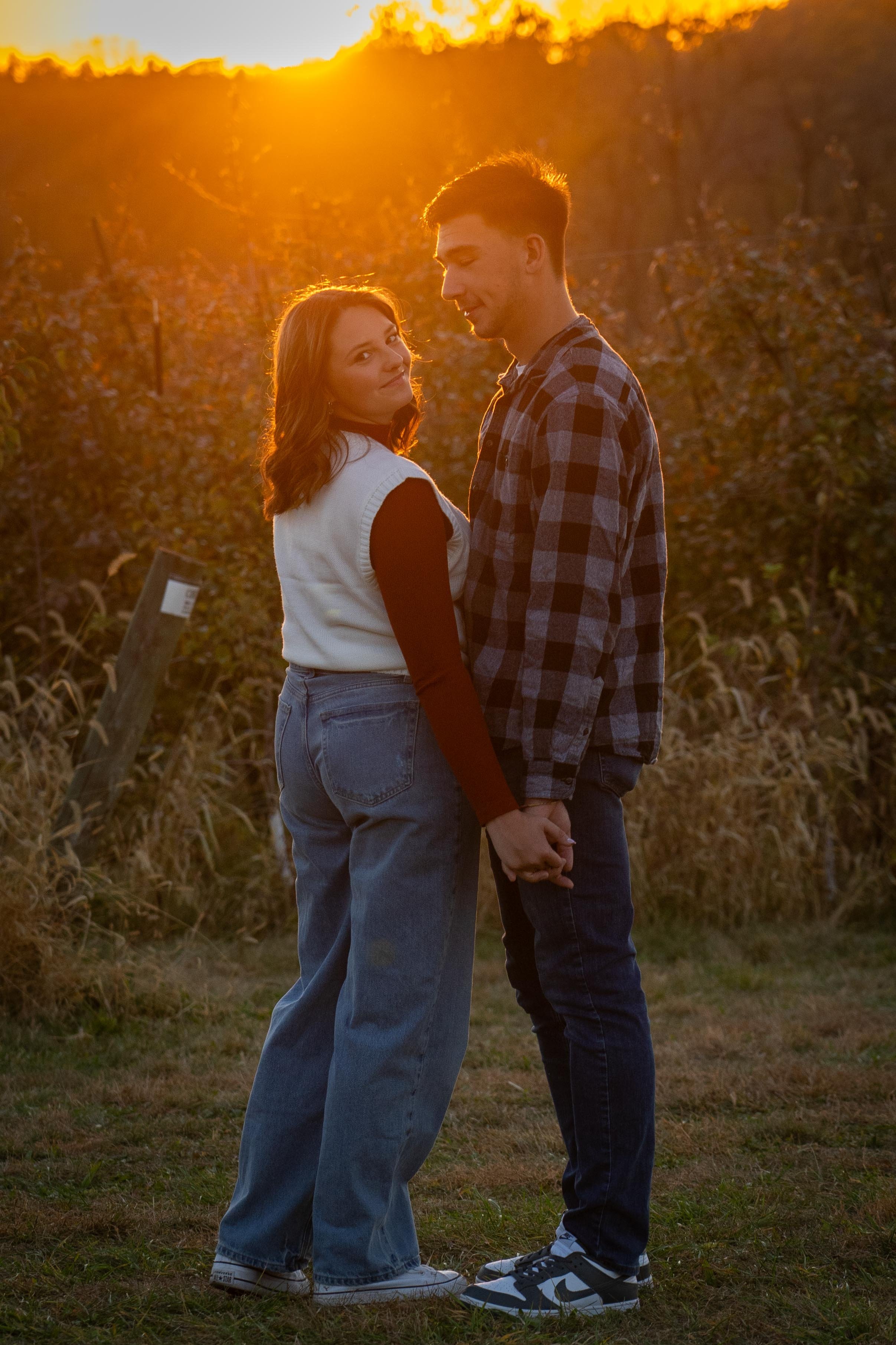IZZY & DOMINIC. COUPLES.PHOTOS.DSP-284.jpg