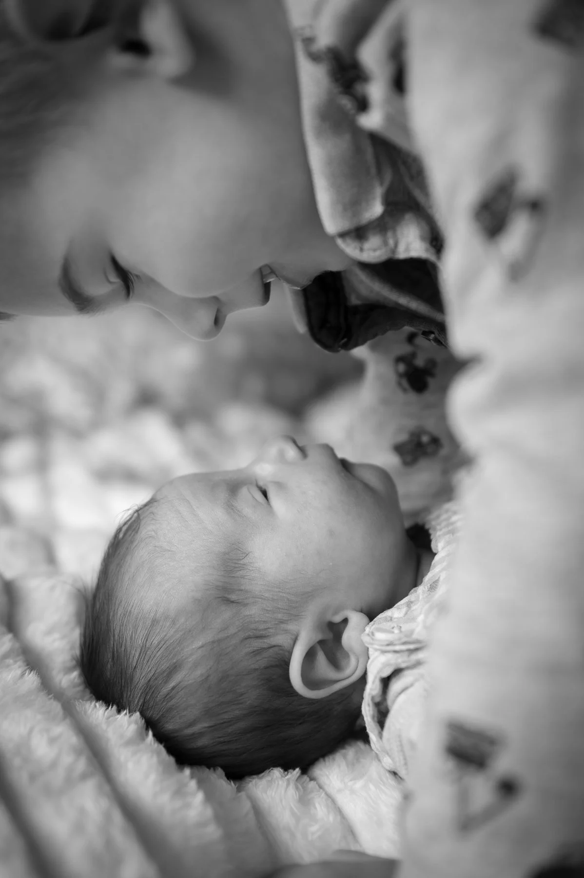 Freya - cosy-home-newborn-baby-photography-burgess-hill-west-sussex-46.jpg