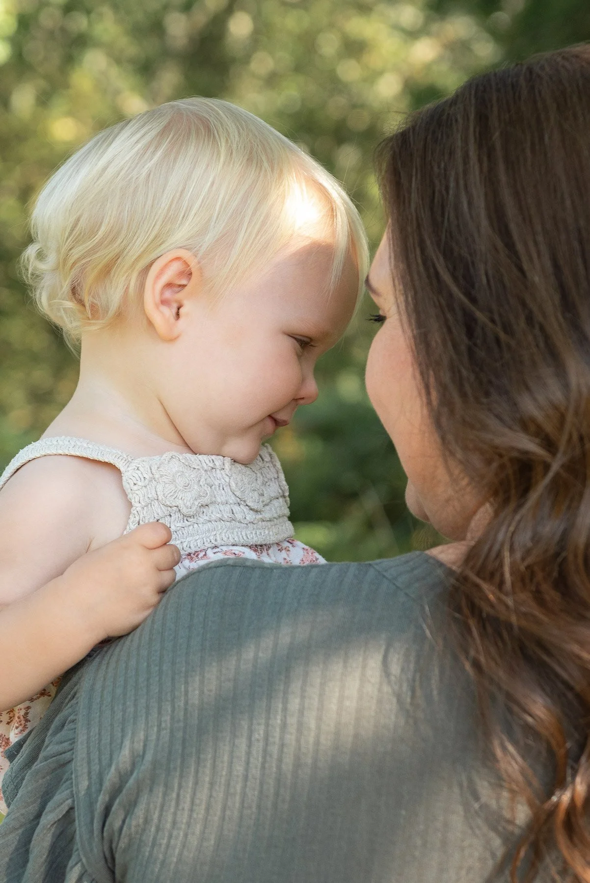 Holly-family-photography-sussex-outdoor-sessions-121.jpg