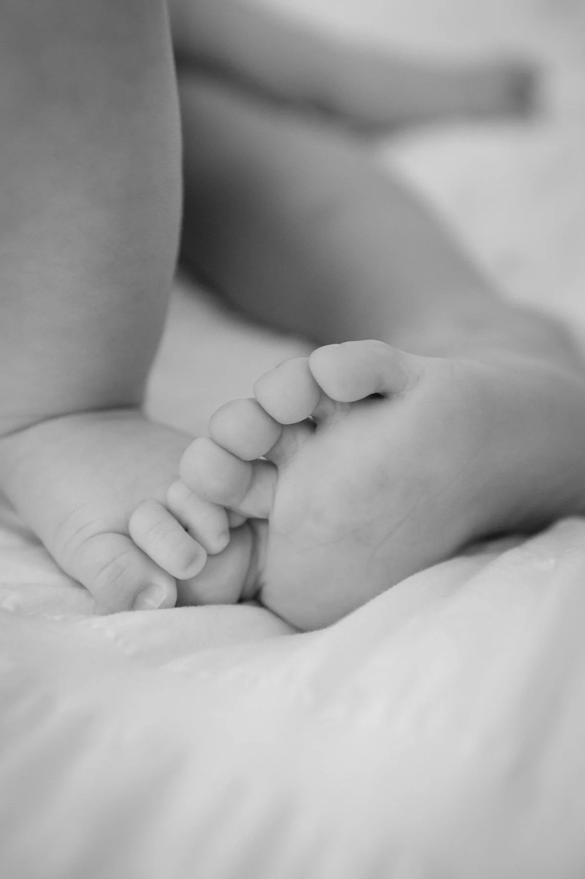 Rhiannon sibling-brother-baby-photography-horsham-west-sussex-34.jpg