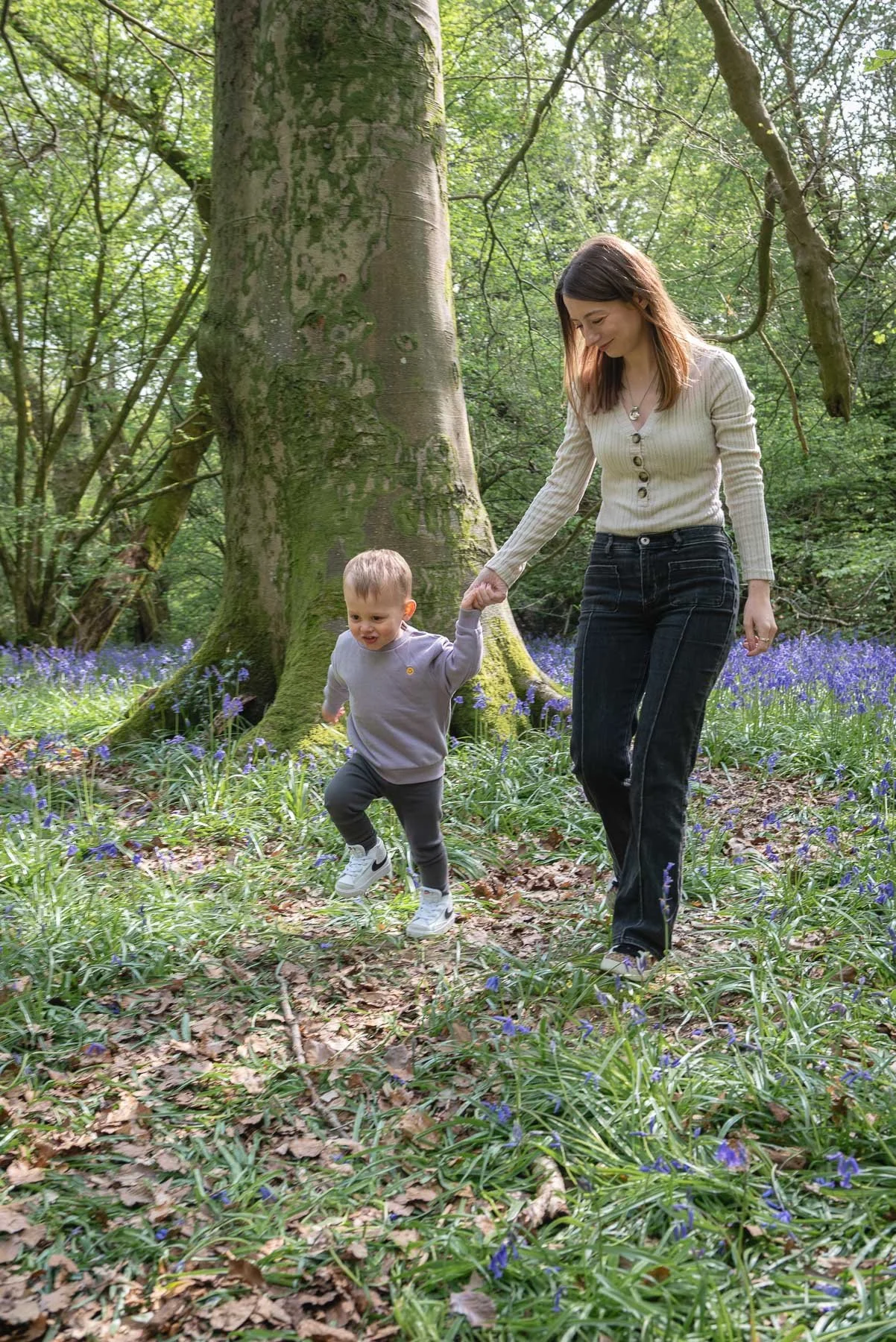 Jade - Bluebell-family-mini-session-Photography-Burgess-Hil-west-sussex-22.jpg