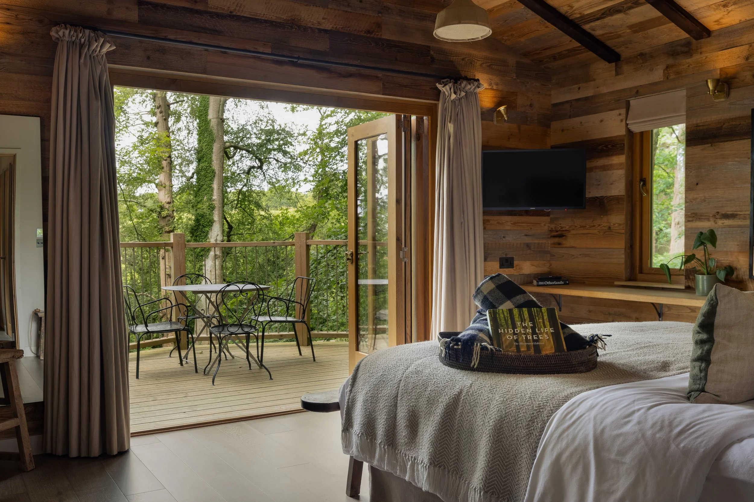 TreeHouseRetreats-RebeccaHopePhotography-59 (1).jpg