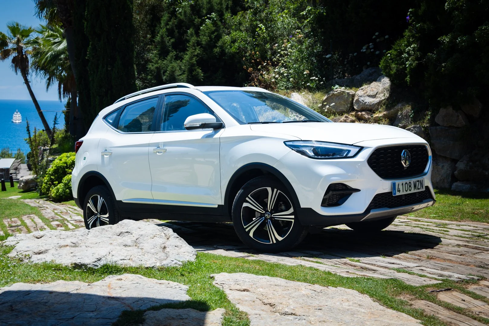MG ZS