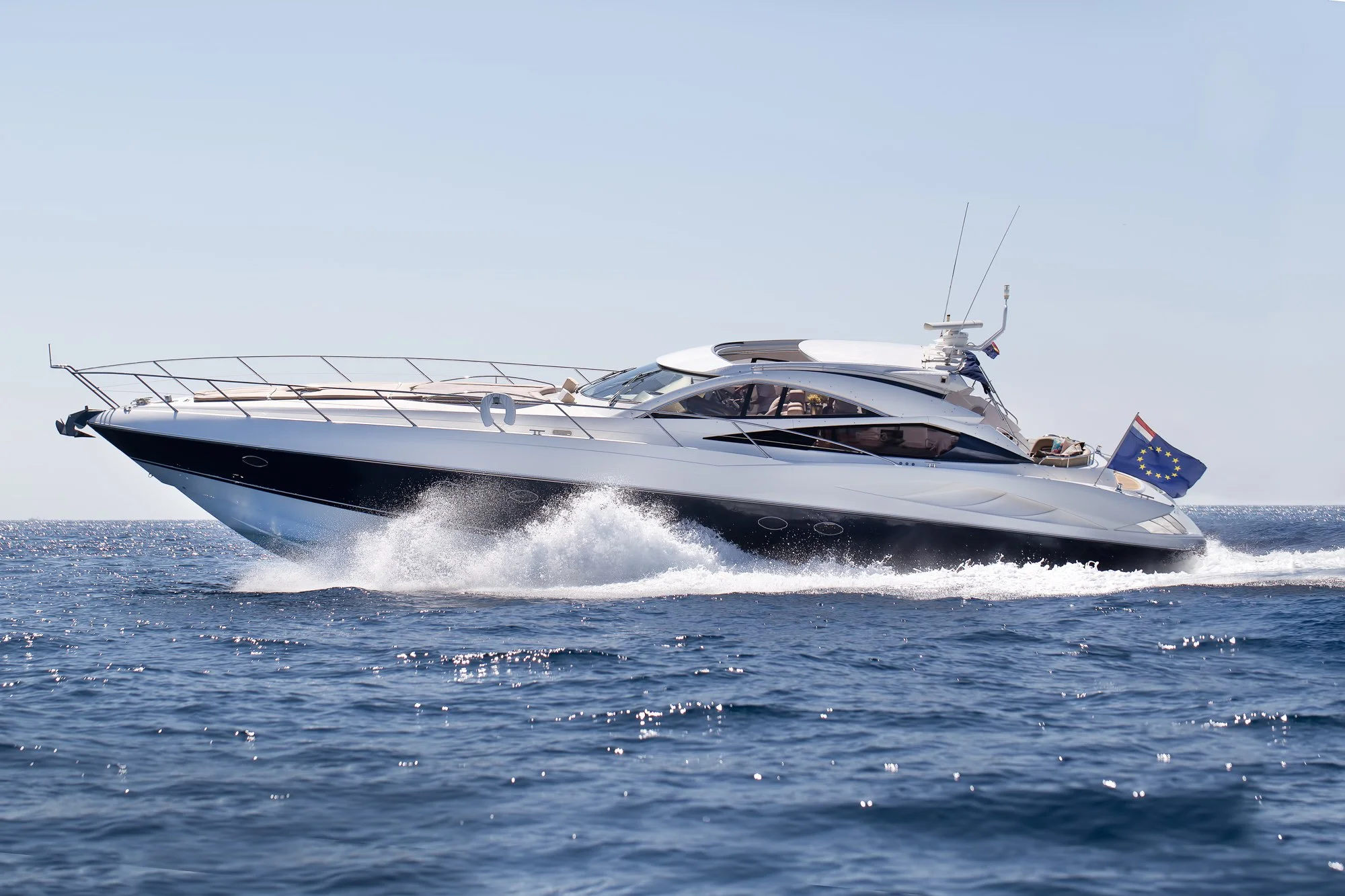 SUNSEEKER PREDATOR 68-TRANQUILITY