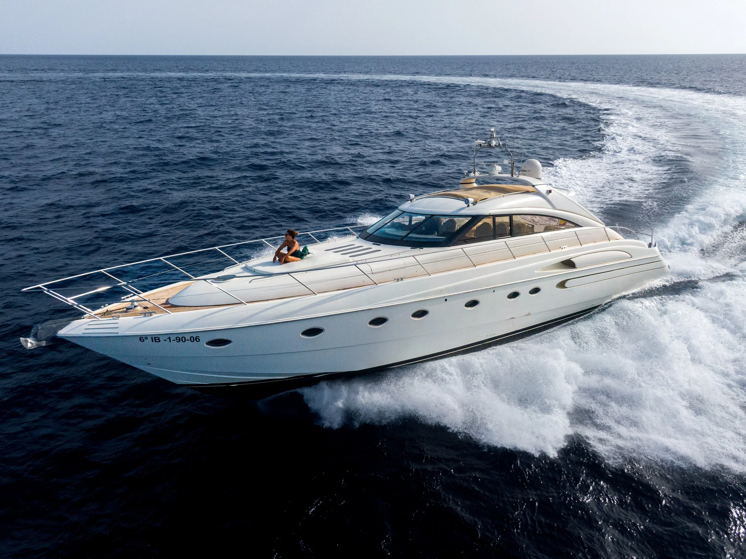 PRINCESS V65
