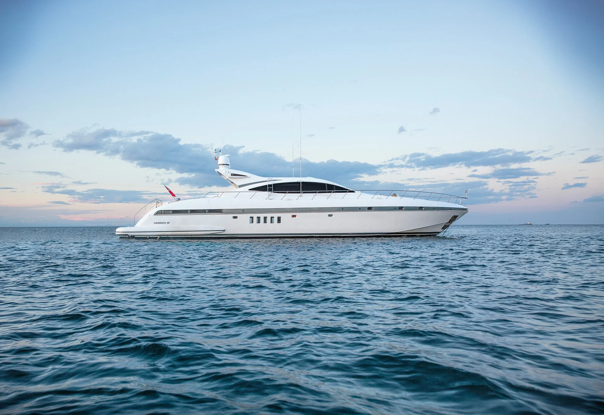MANGUSTA 92