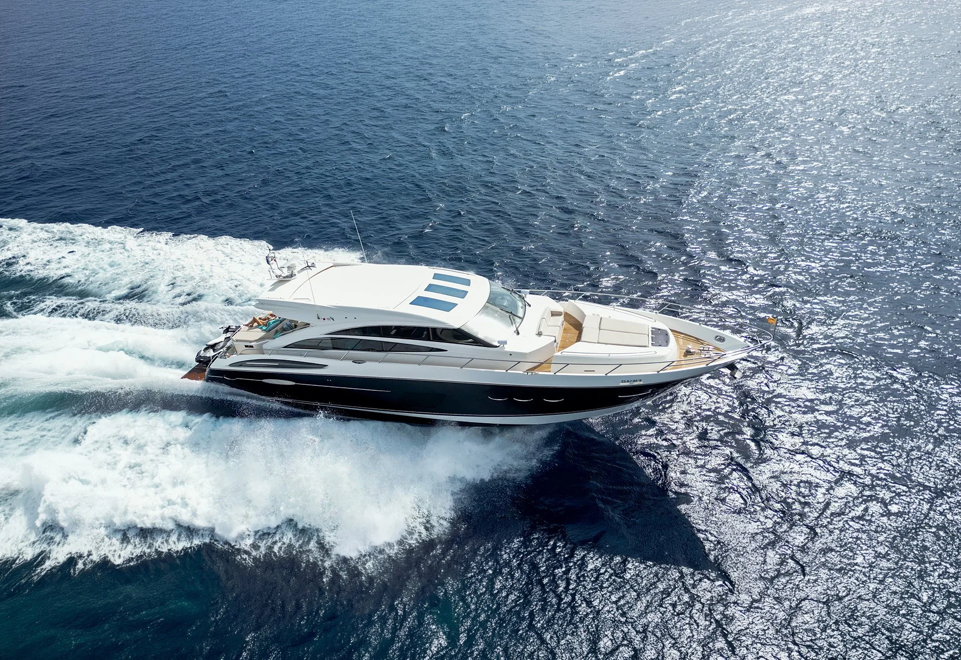 PRINCESS V72