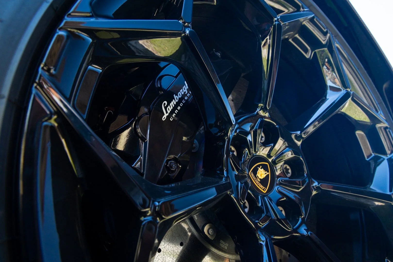 Urus Performante-8.jpg