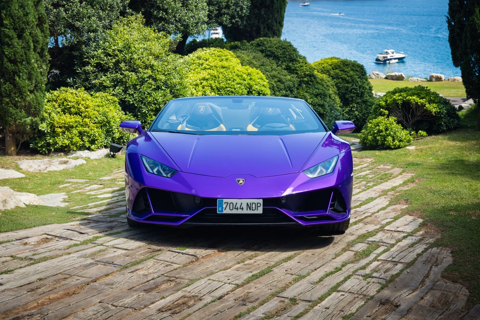 LamboHuracanEVO-7.jpg