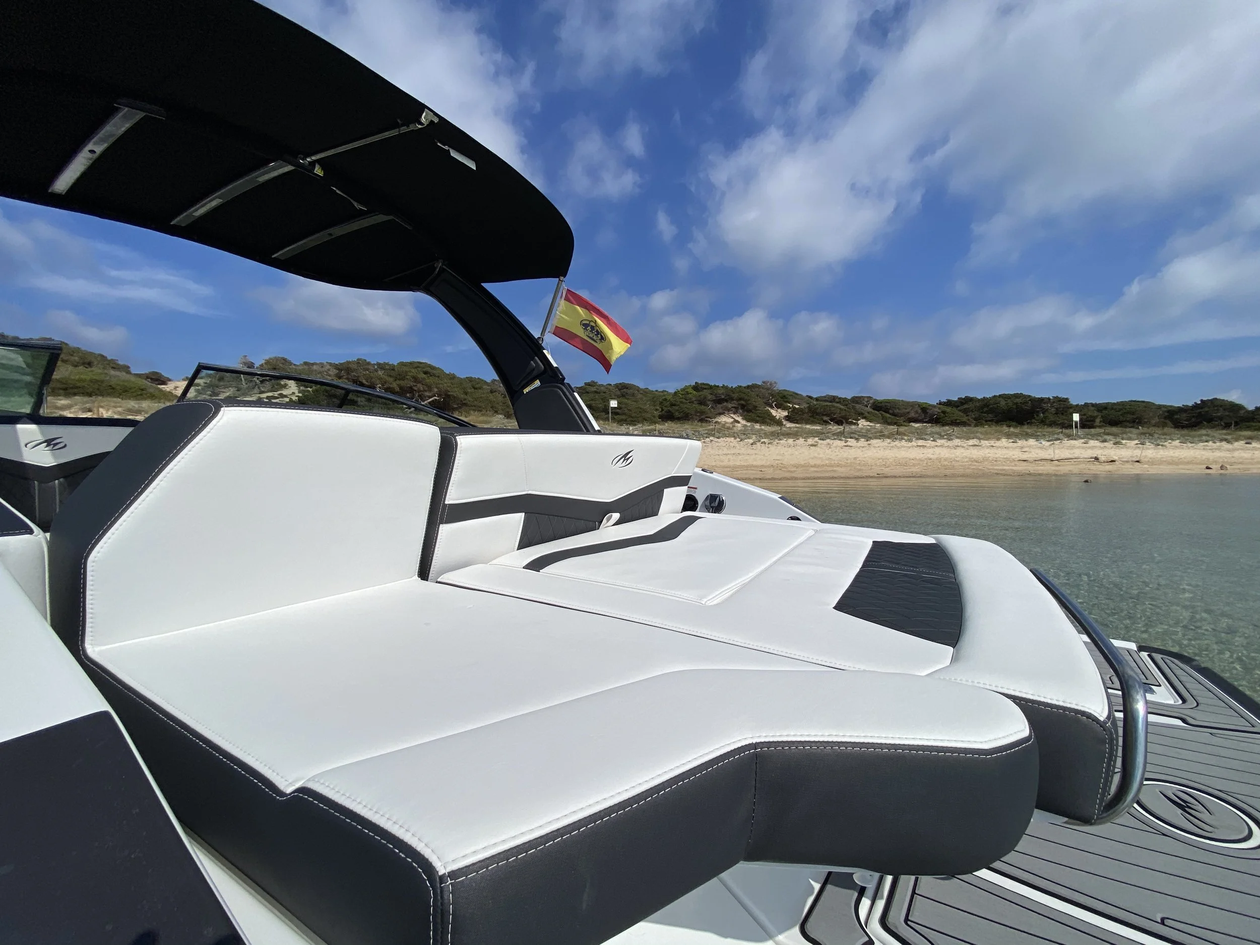Monterey 278 ss jimibizaboats 5.jpeg