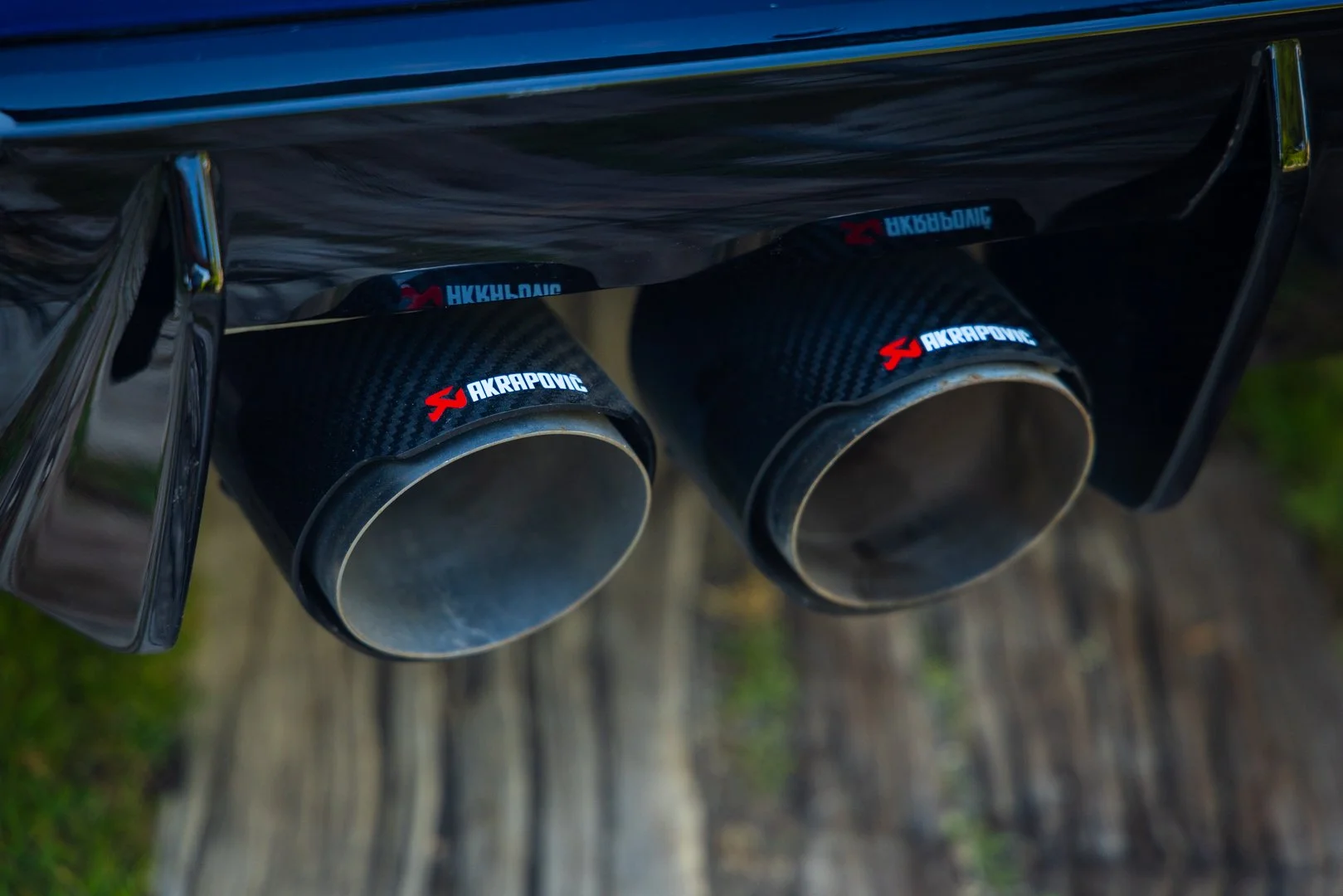 BMWM4-25.jpg