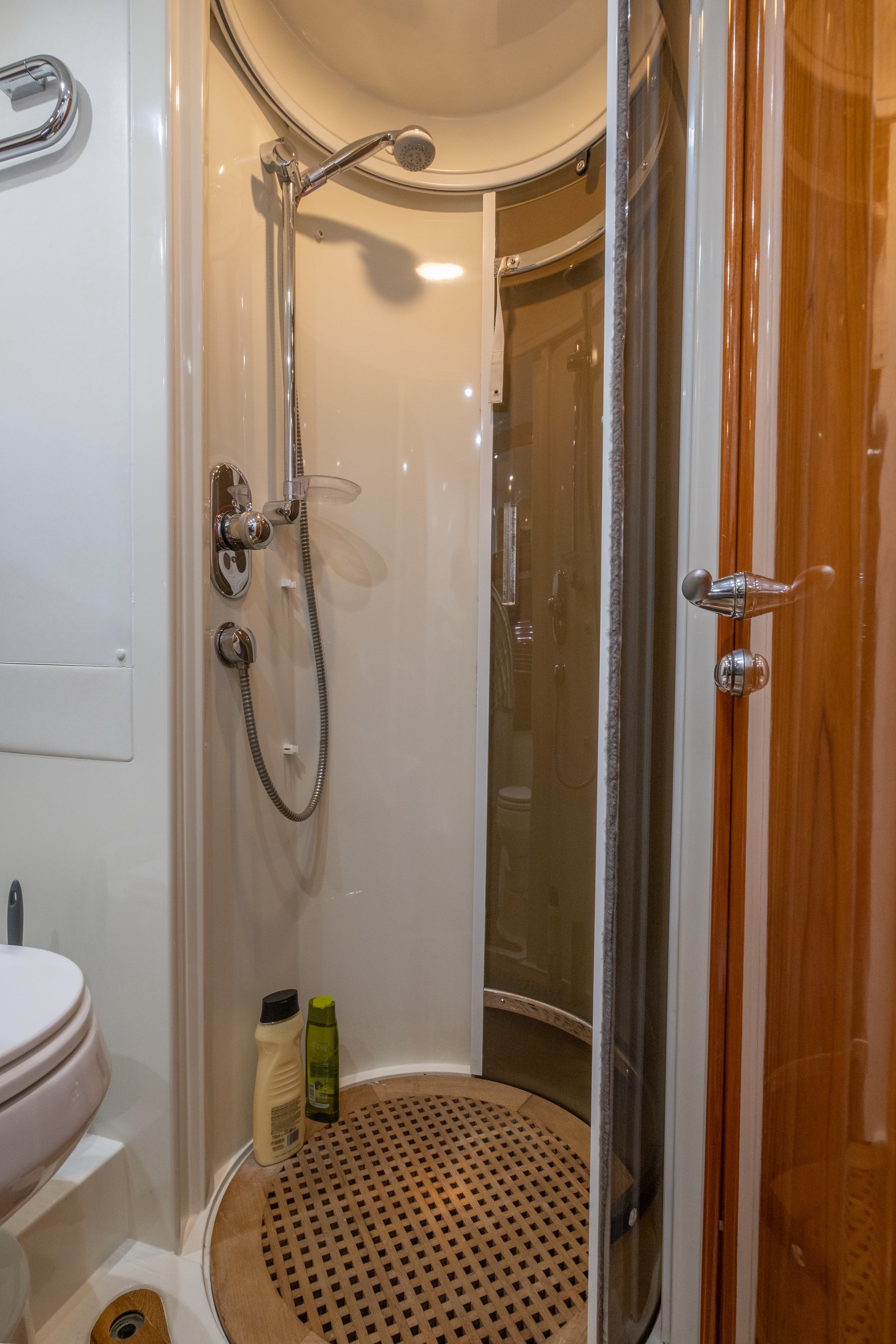 18 BAÑO PROA 2.jpg