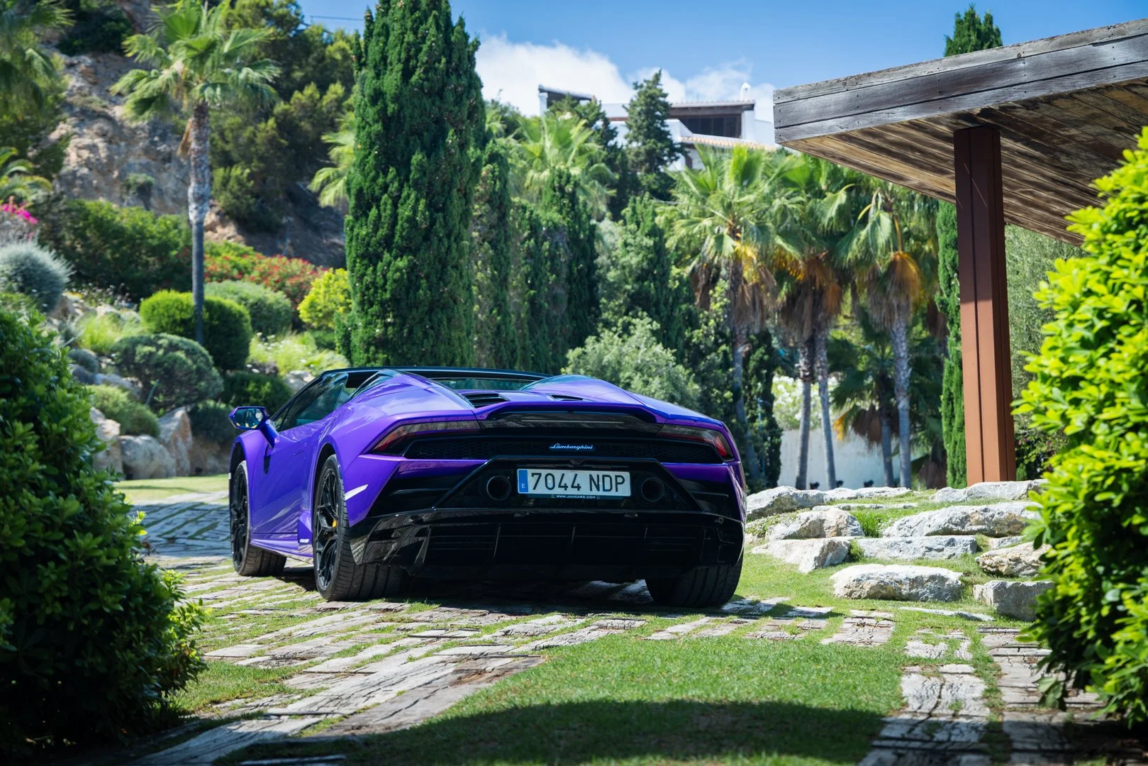 LamboHuracanEVO-11.jpg