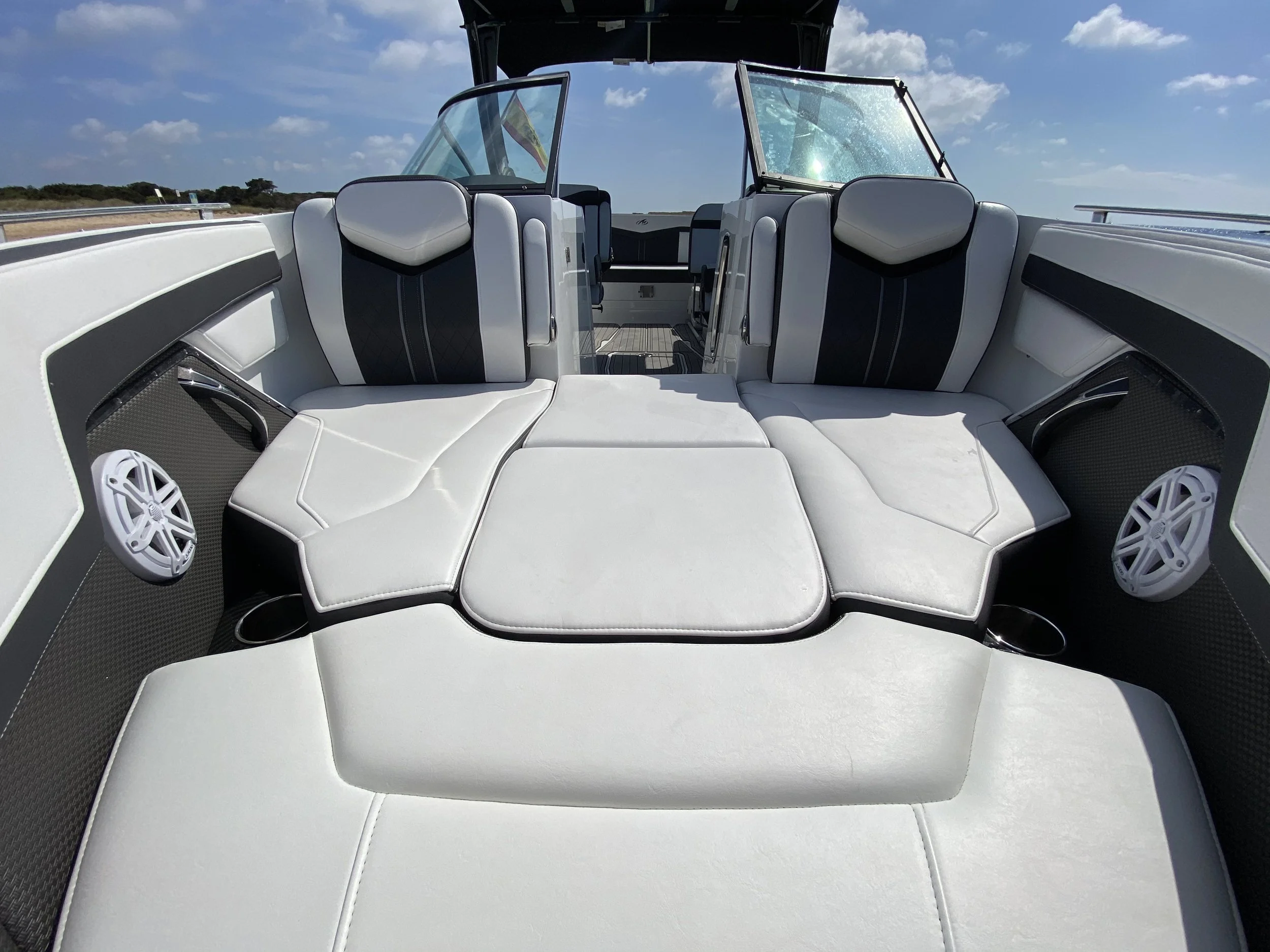 Monterey 278 ss jimibizaboats 11.jpeg