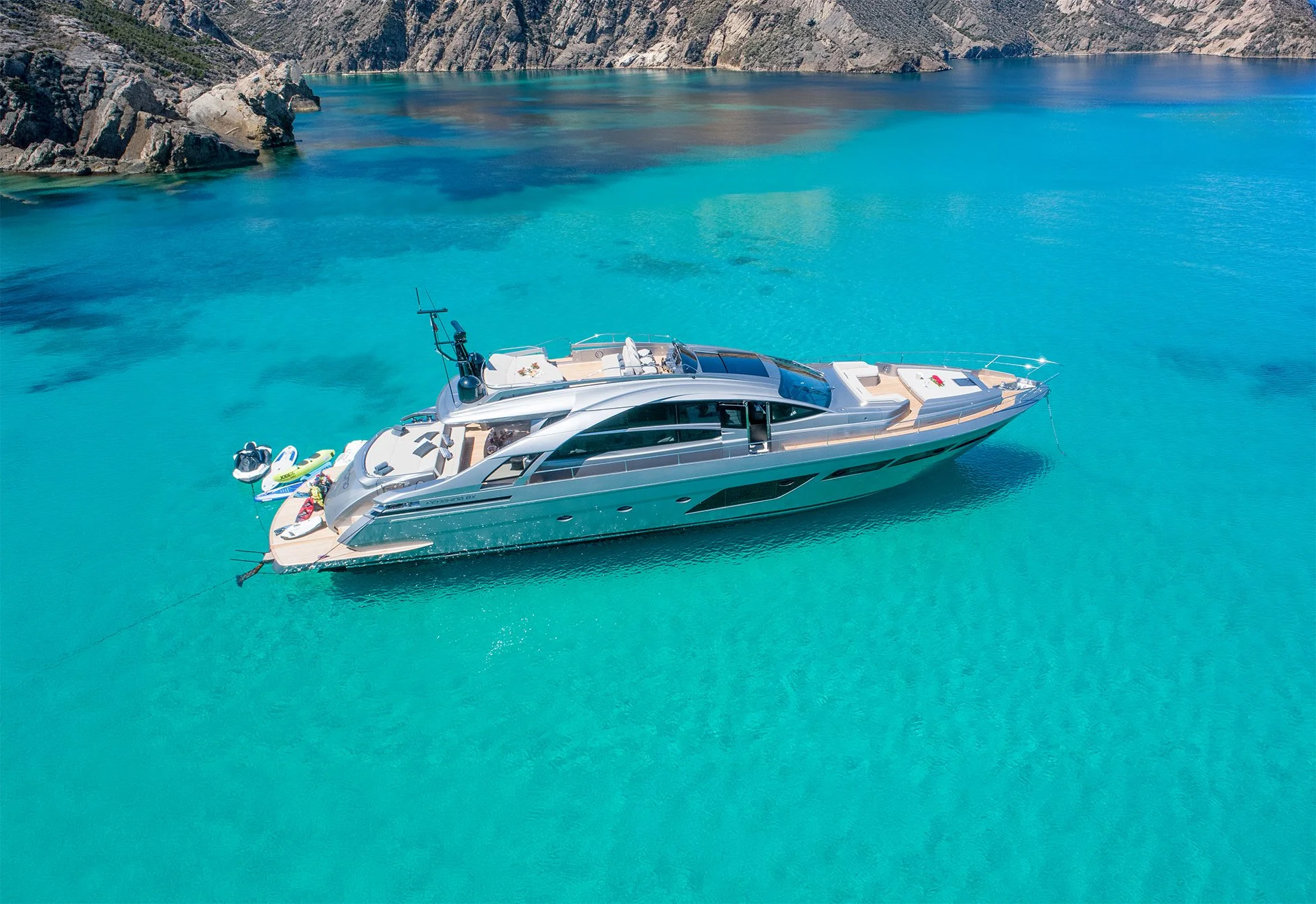 PERSHING 8X
