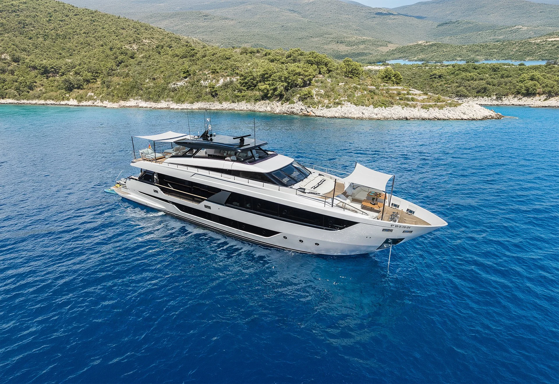 FERRETTI 1000