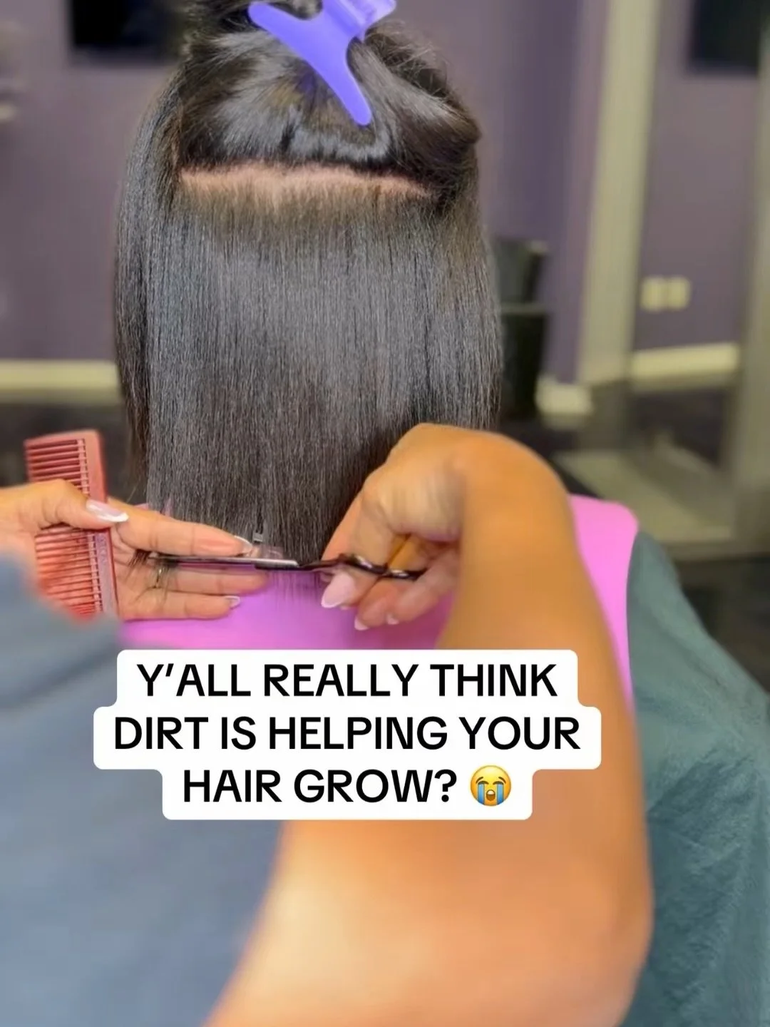 Y&rsquo;all dirt is not fertilizer for your hair 😂 Your hair does not need a dirty scalp to grow. Shampooing is part of the routine. Growth is one thing. Keeping that length healthy is another.

#HealthyHair #HairGrowth #HairCare #NaturalHair