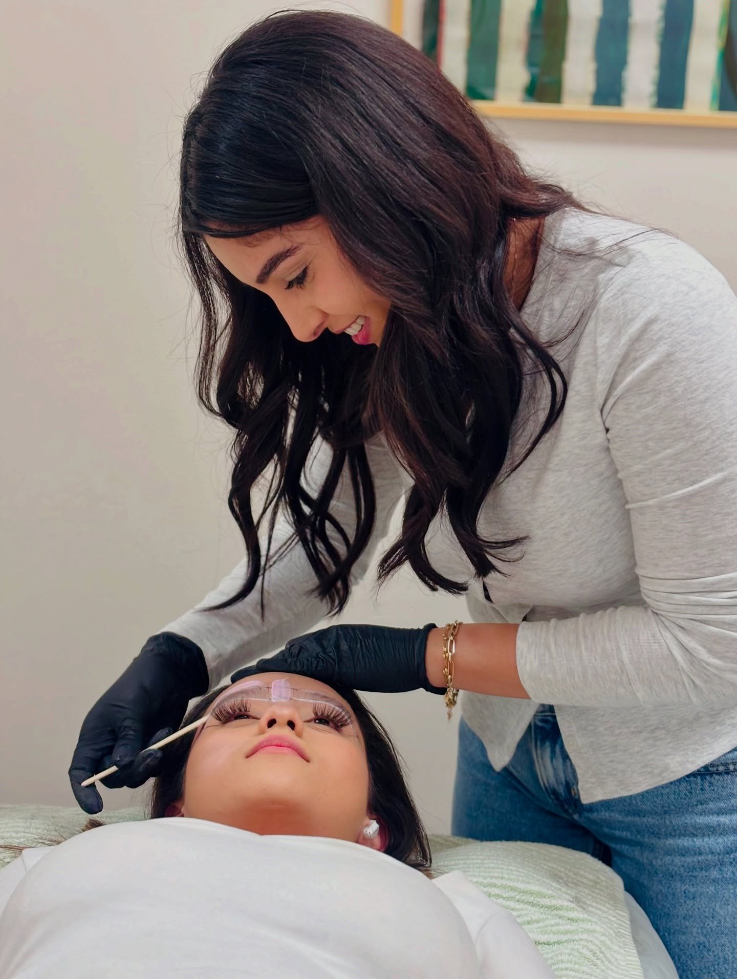 We&rsquo;re so excited to welcome @zainaaesthetics to Sage Beauty Collective!
Zaina is a licensed esthetician specializing in glow-boosting facials, advanced chemical peels, flawless brows, and beautiful lashes.

Her passion for skincare and attentio