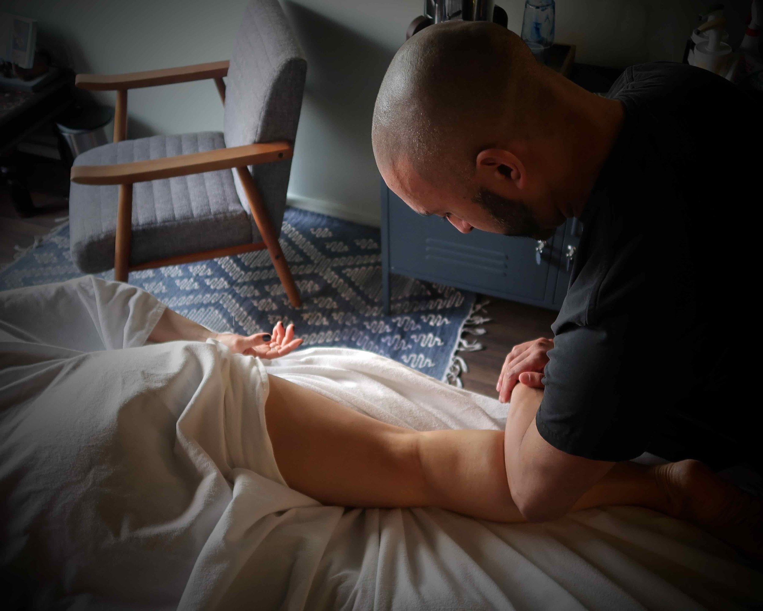 Deep tissue using the forearm for calf muscles for a runner by Sports Massage Therapist Steve Berry