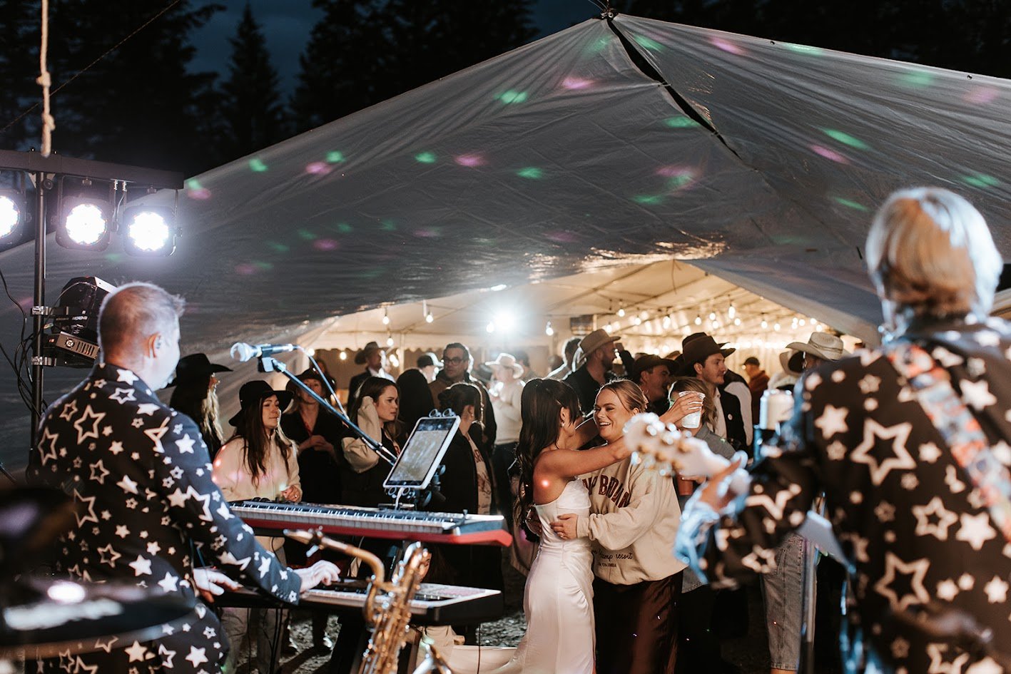 Western Chic Tented Wedding in BC