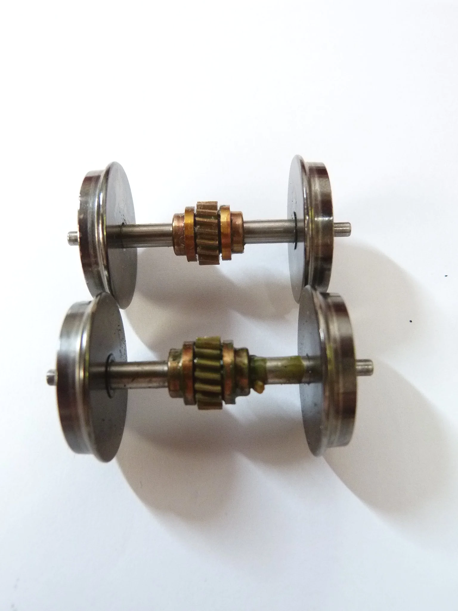 O Gauge model locomotive wheel