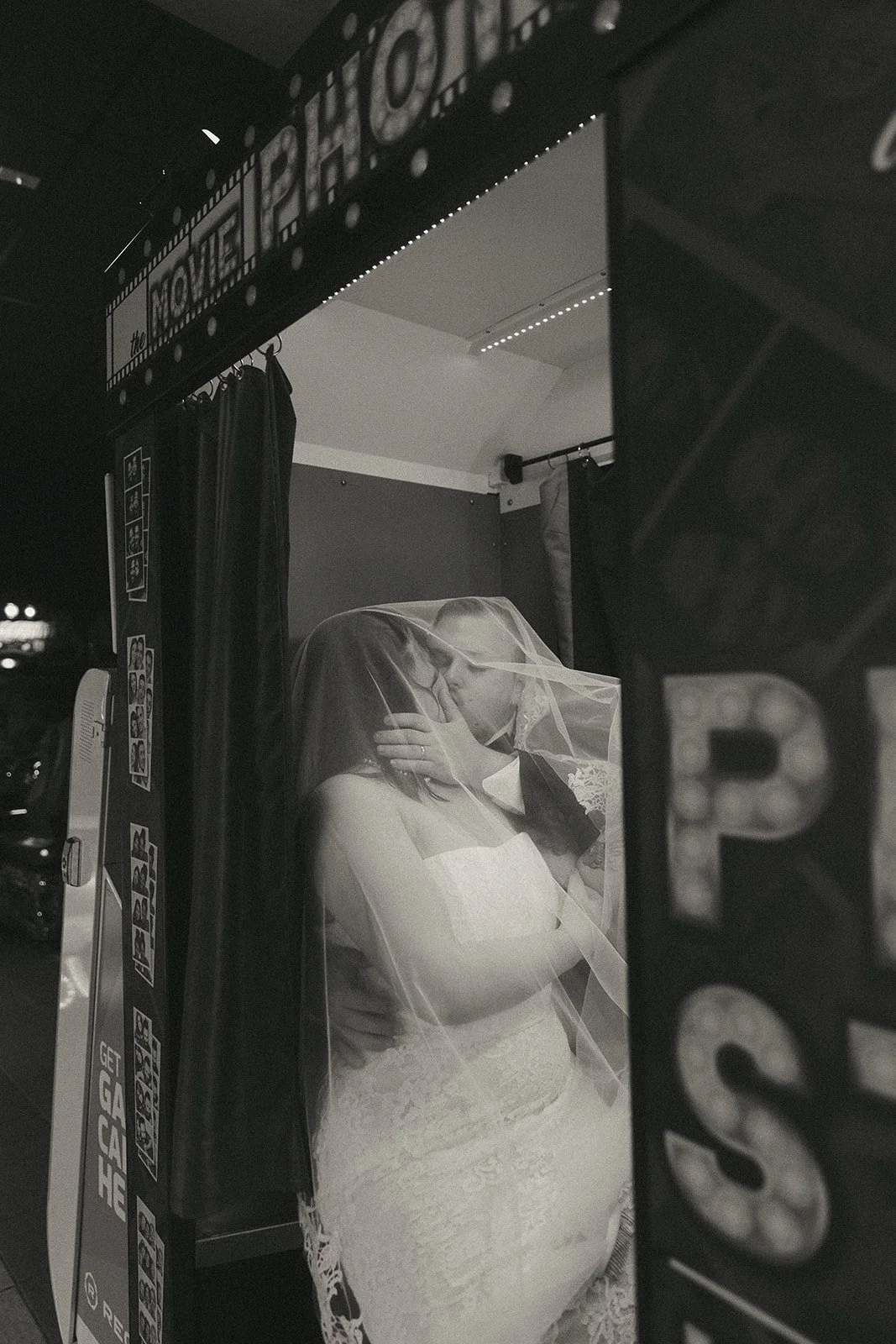 theater_elopement_clairekerbsphoto-21_websize.jpg