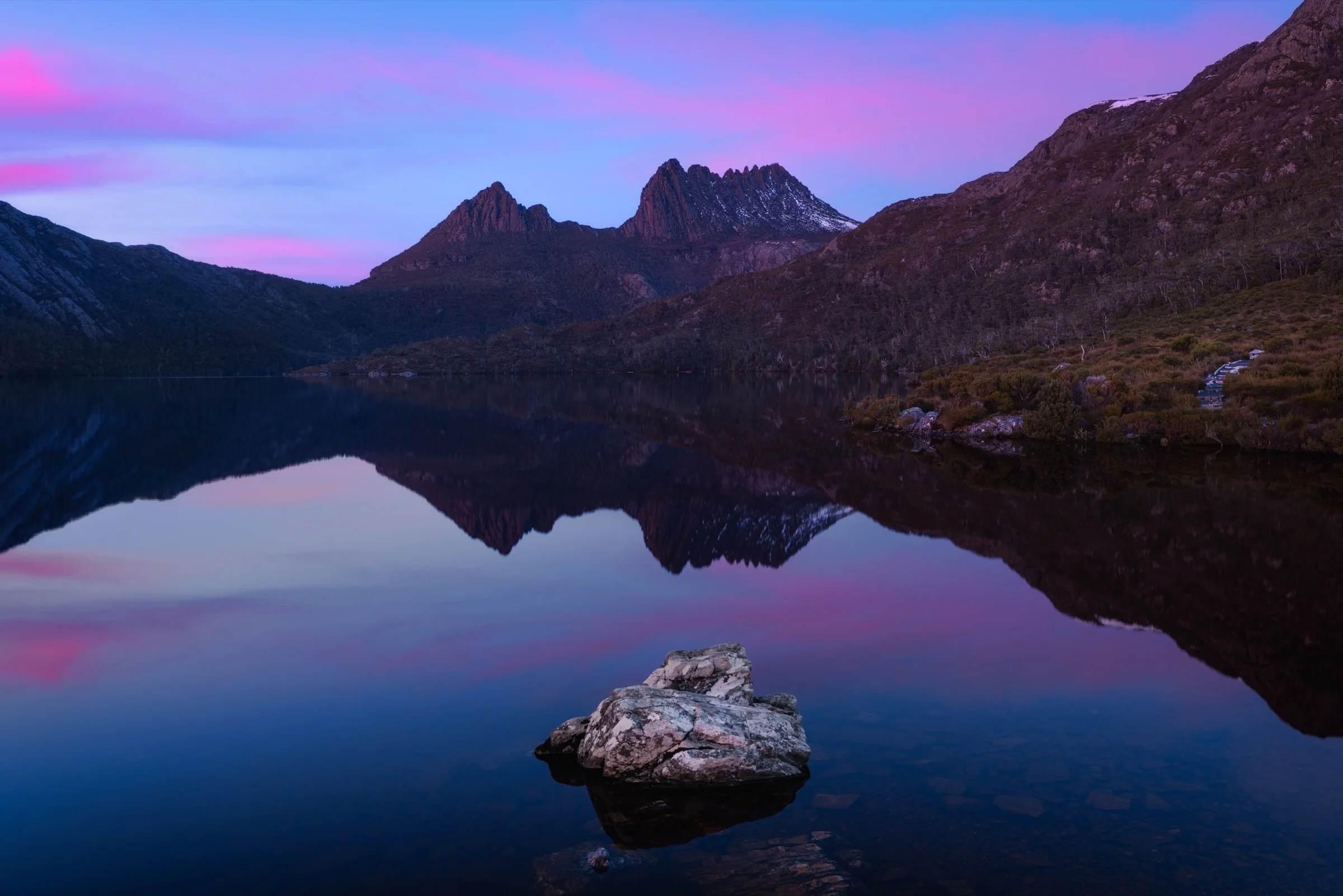 cradle-mountain-reflections-landscape-print-art.jpg