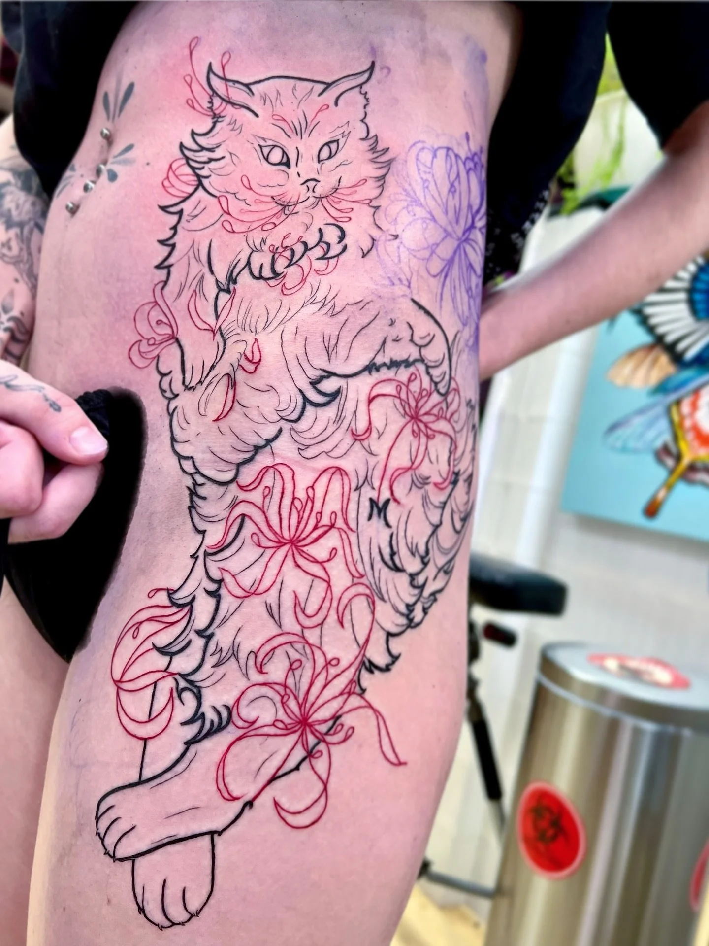 I’m just SO EXCITED I have to share this today❤️❤️❤️
Thank you so much for giving this floral fella a beautiful home 🥰🐈🐱
I can’t wait to keep working on this project!! Sittin like a rock for such a tough spot!!
Have a great day everyon