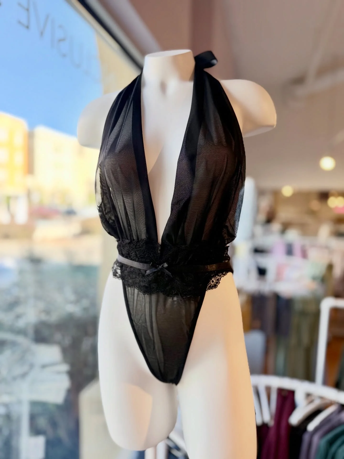 How stunning are these lingerie sets? 💋🍒

COME SHOP WITH US
📍110 Rue Promenade Suite 101, Lafayette, LA
🕚 M-Th 10-6 | Fri-Sat 10-5 | Sun 12-4