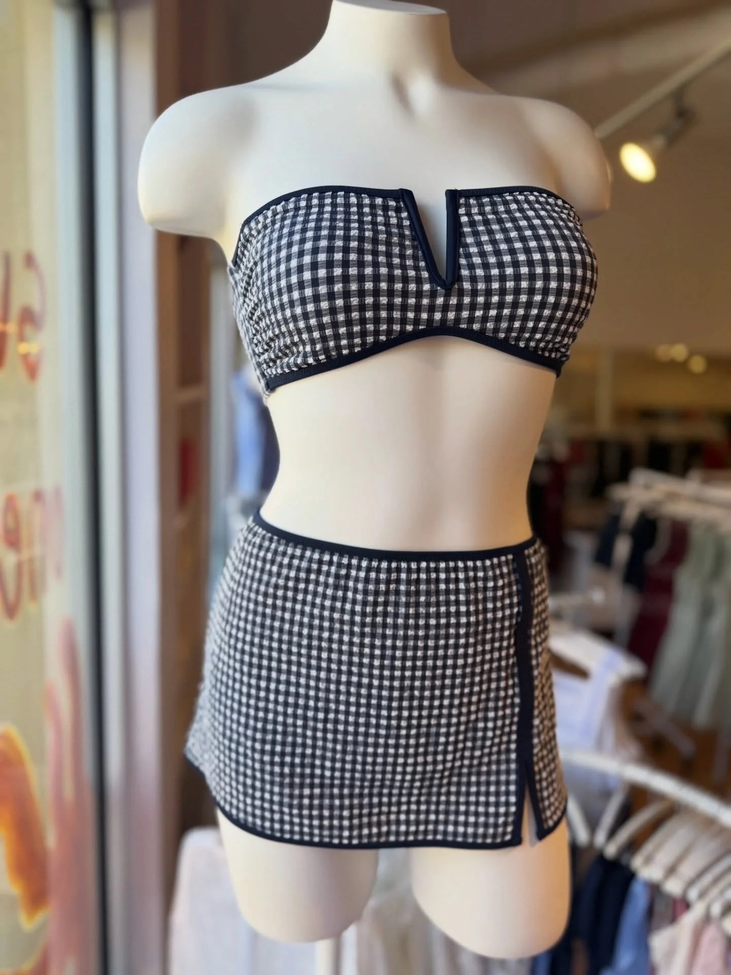 These swimsuits are the life 🤩🌊🏖️☀️
Come shop with us today! Open 10-6 🫶🎀